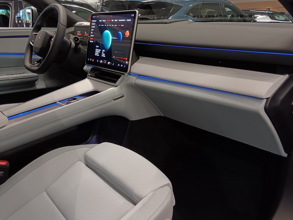 Polestar 4 LONG RANGE SINGLE MOTOR PLUS