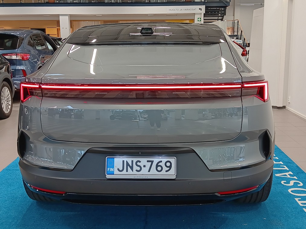 Polestar 4 LONG RANGE SINGLE MOTOR PLUS