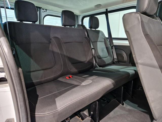 Renault TRAFIC PASSENGER DCI 145 EDC-AUT L2H1.