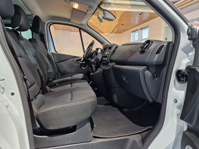 Renault TRAFIC PASSENGER DCI 145 EDC-AUT L2H1.