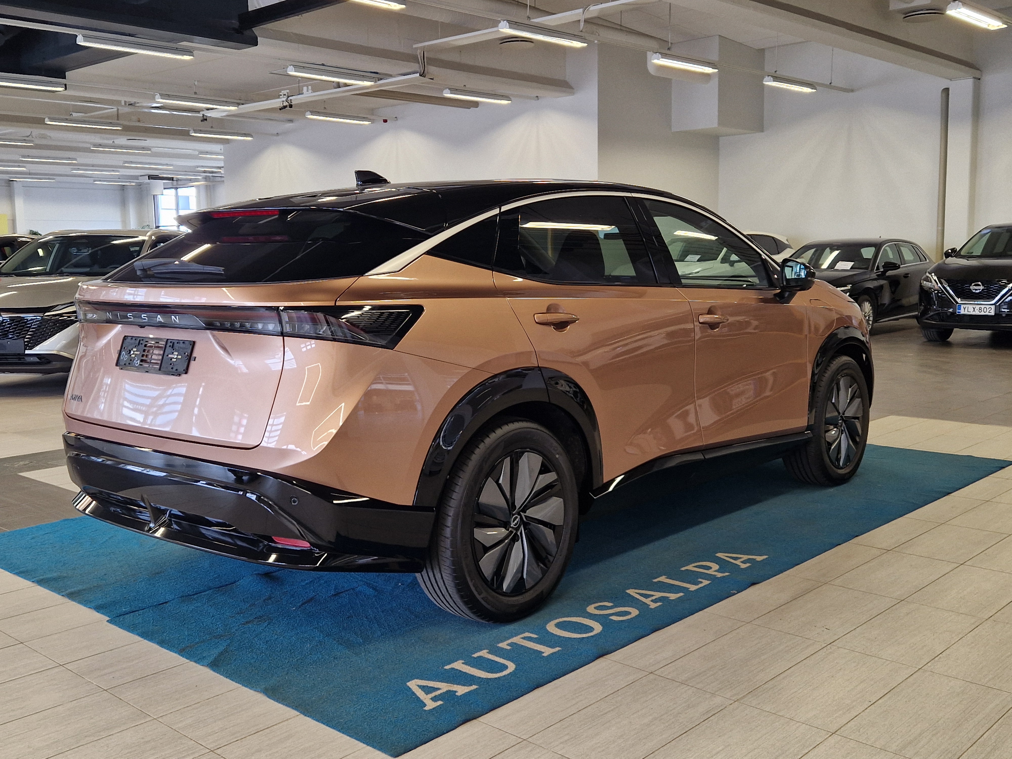 Nissan ARIYA 63KWH ADVANCE 2WD 22KW CHARGER
