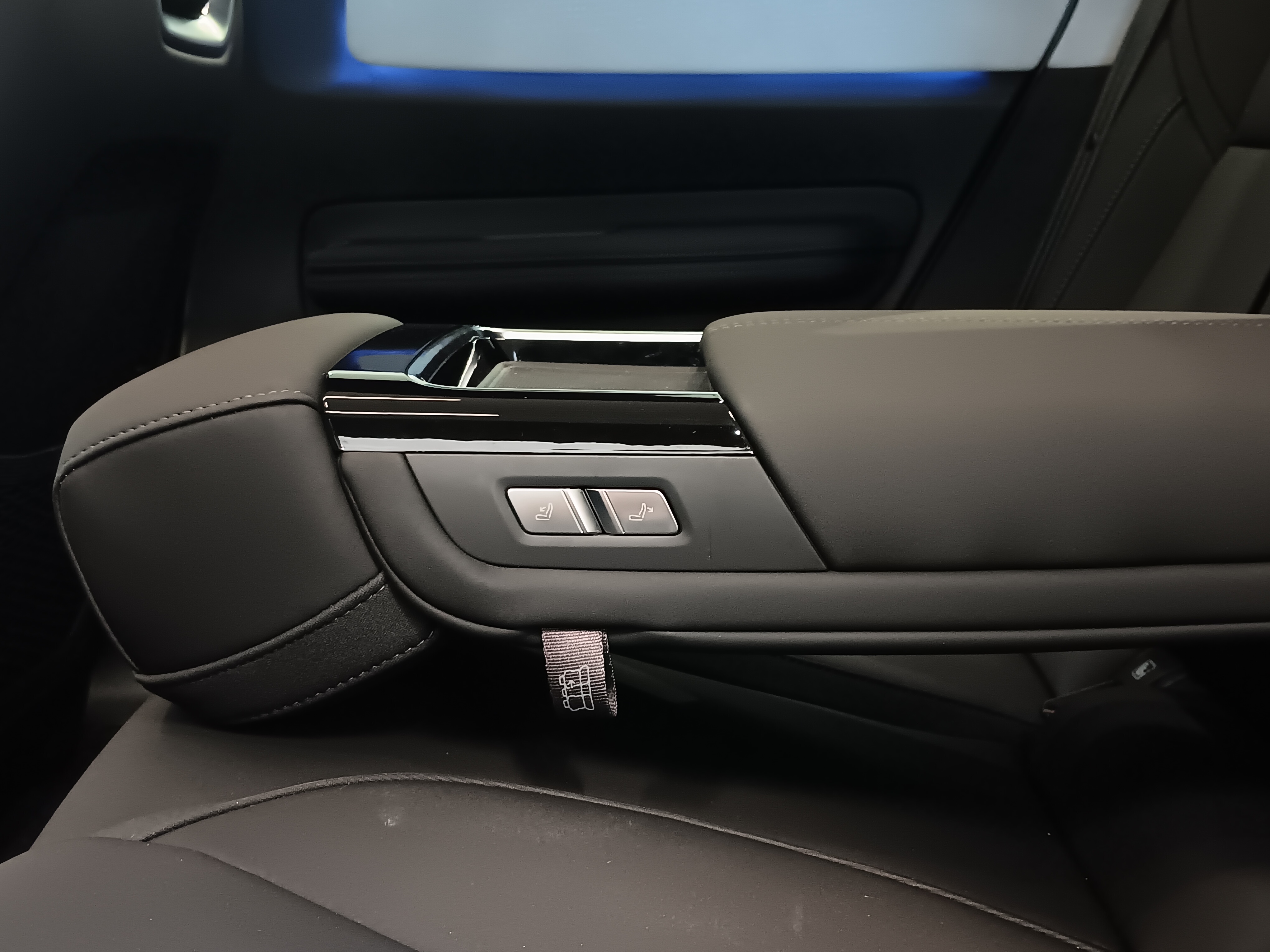 Polestar 4 LONG RANGE DUAL MOTOR PRIME