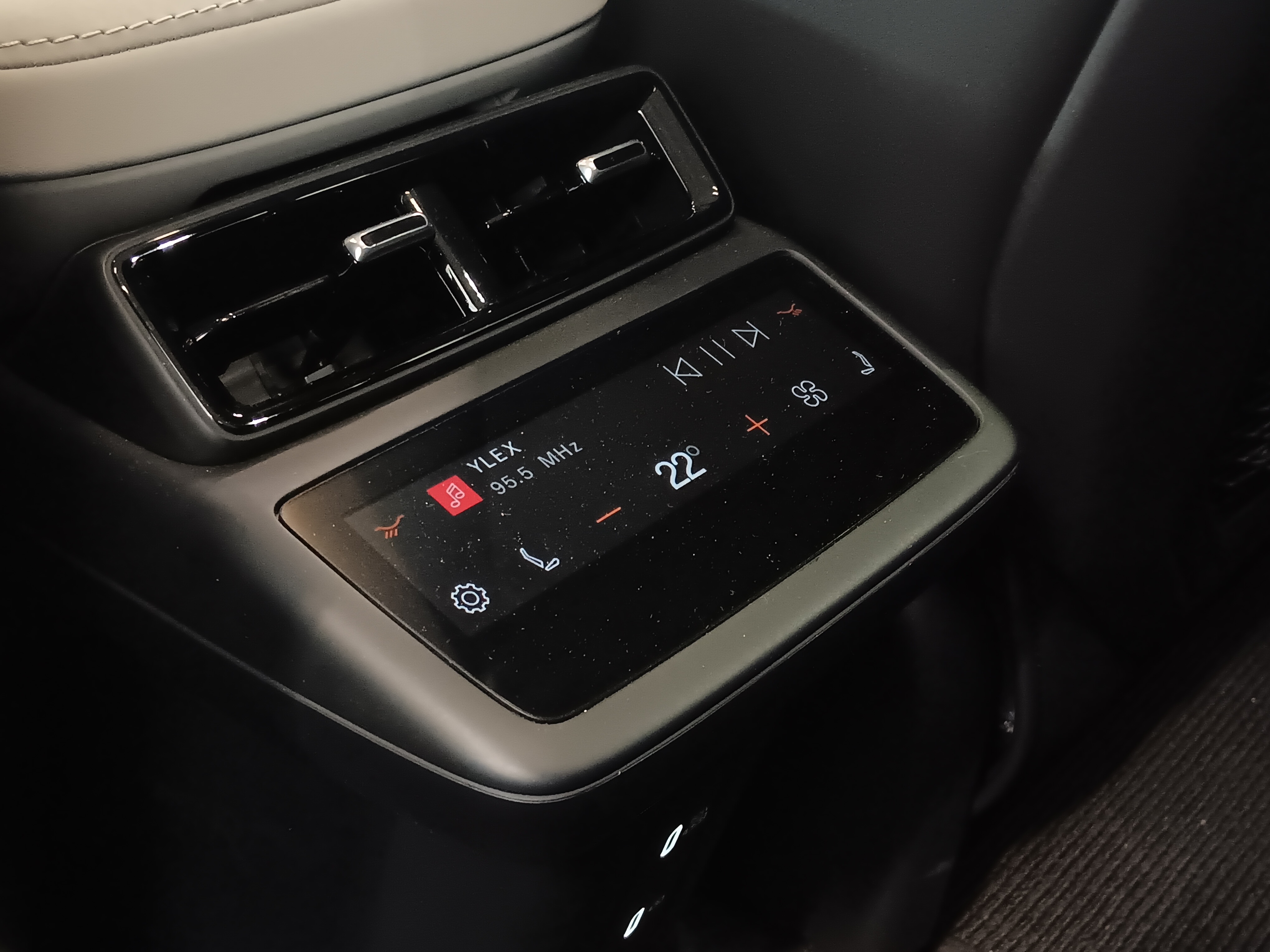 Polestar 4 LONG RANGE DUAL MOTOR PRIME