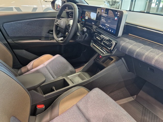 Renault 5 E-TECH ELECTRIC 150HV COMFORT RANGE TECHNO