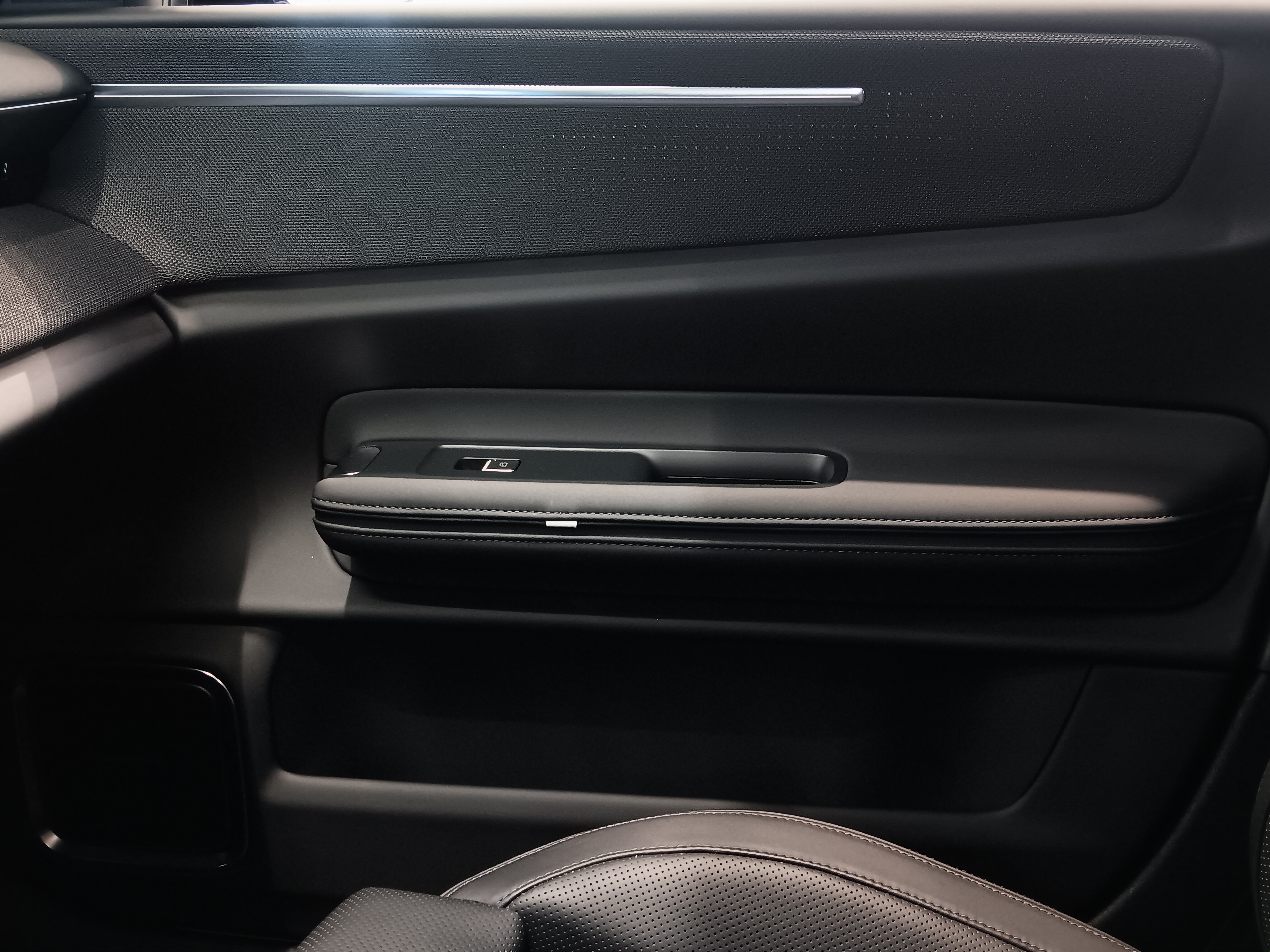 Polestar 4 LONG RANGE DUAL MOTOR PLUS