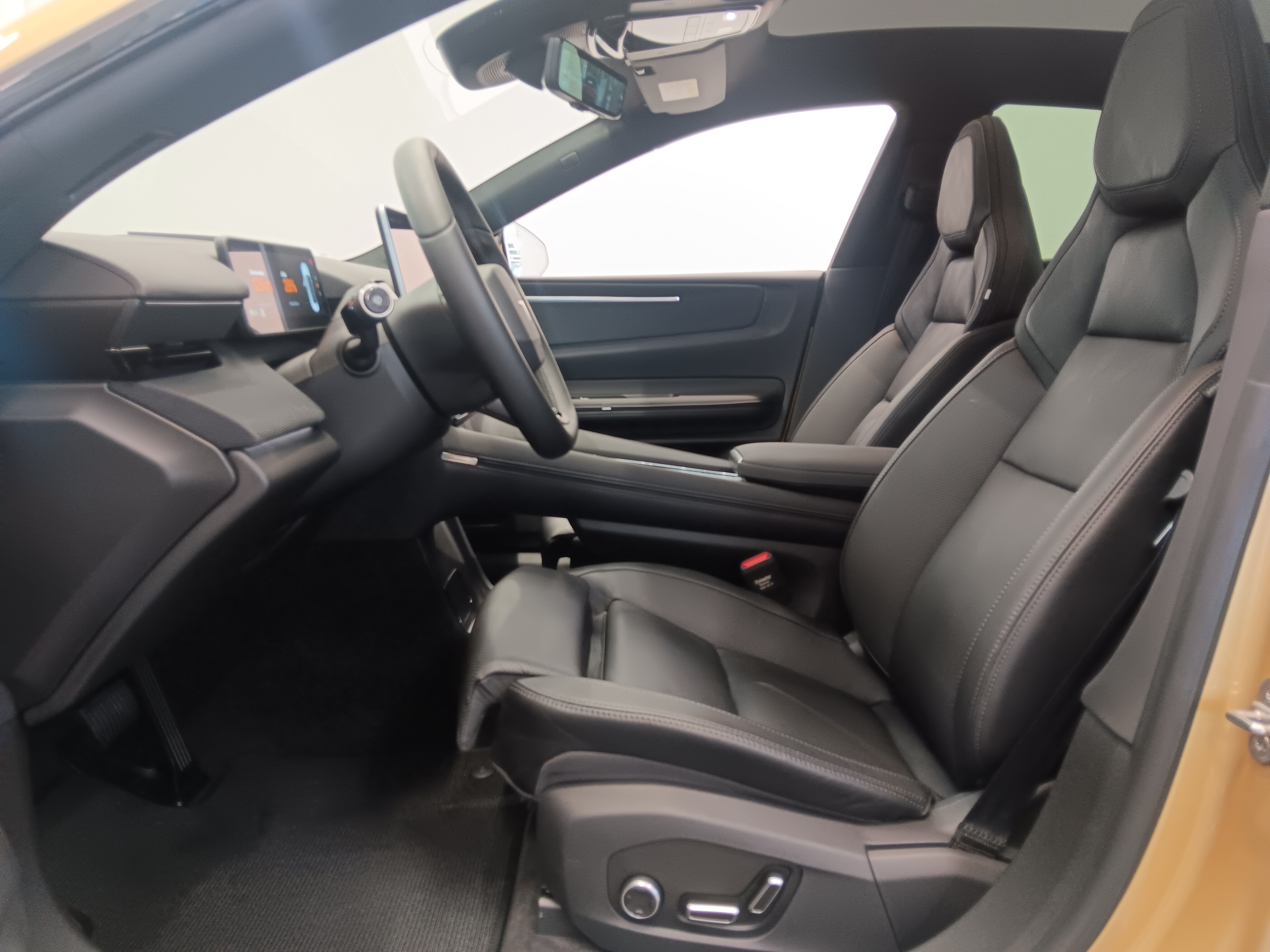 Polestar 4 LONG RANGE DUAL MOTOR PLUS