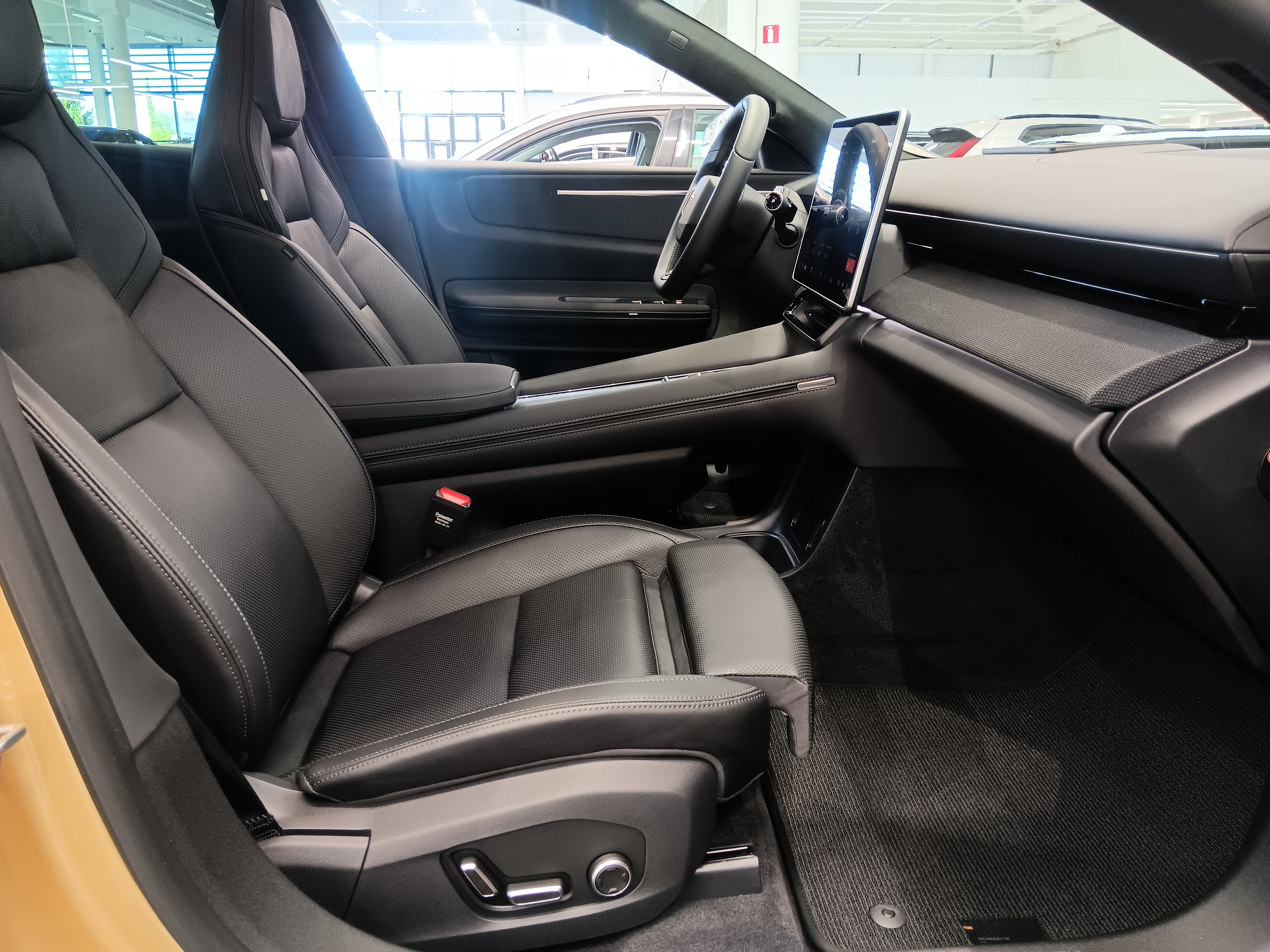 Polestar 4 LONG RANGE DUAL MOTOR PLUS