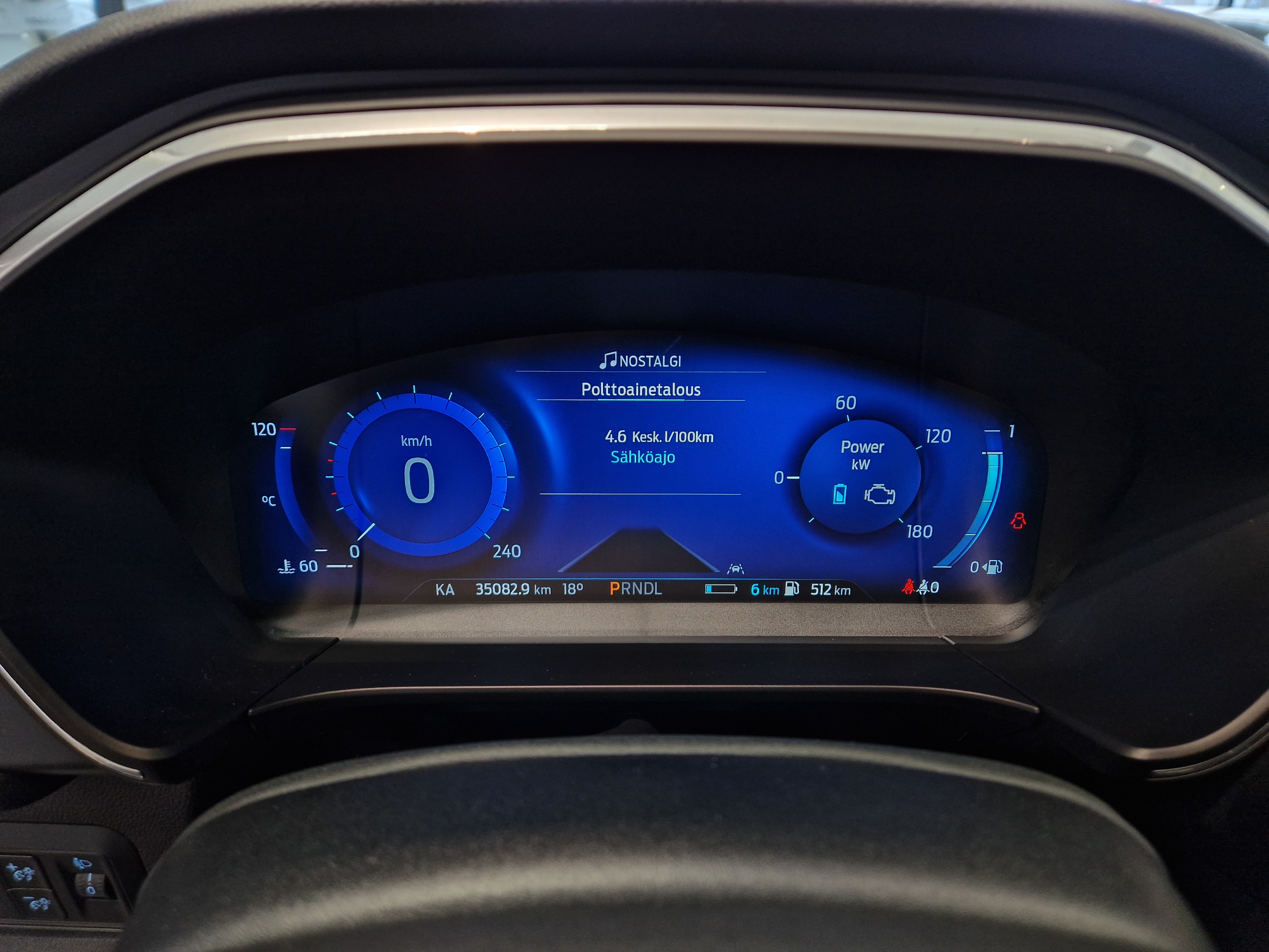 Ford KUGA 2,5 LADATTAVA HYBRIDI (PHEV) 225HV CVT FWD TITANIU