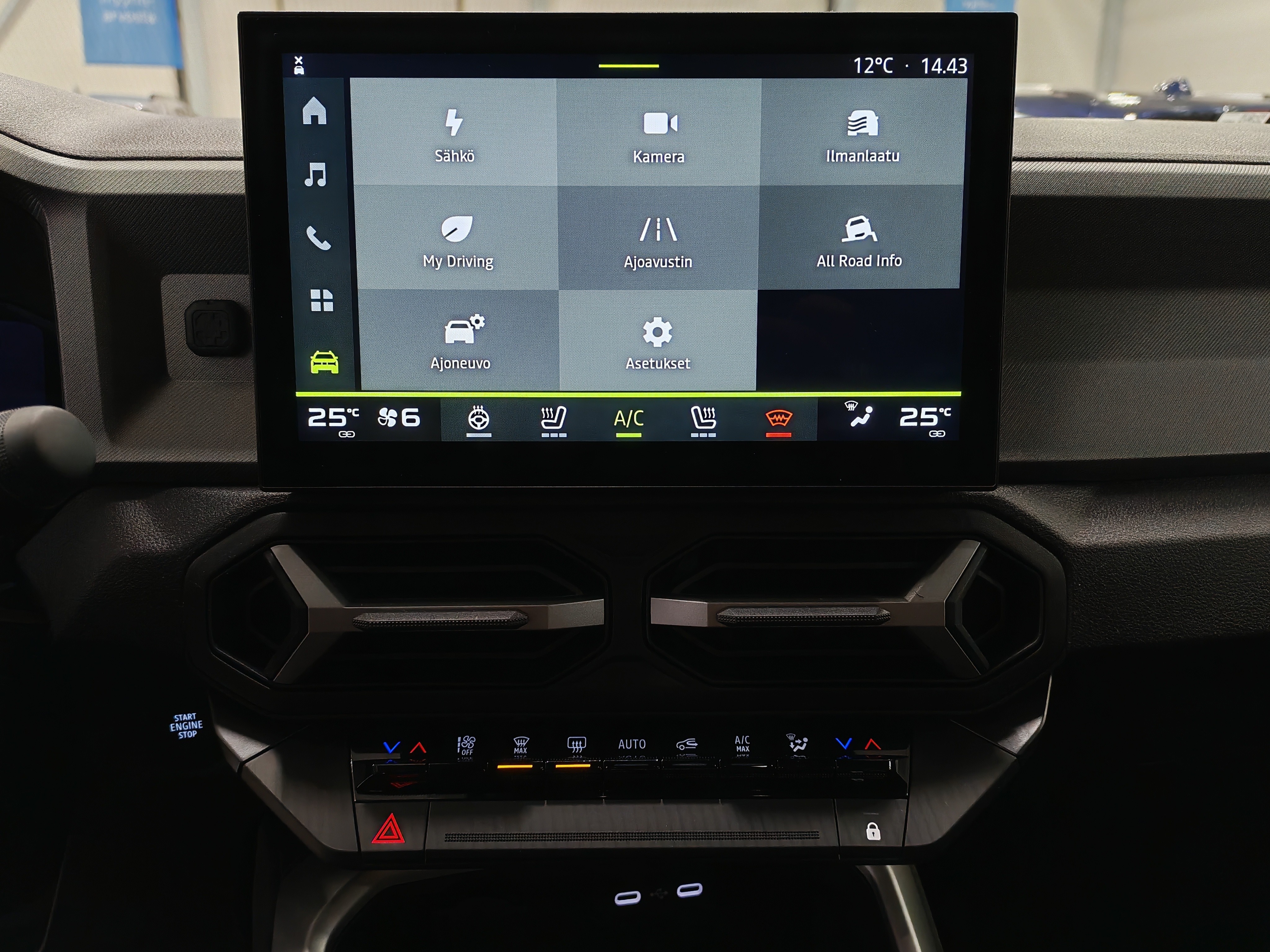 Dacia BIGSTER HYBRID 155 4X2 JOURNEY.