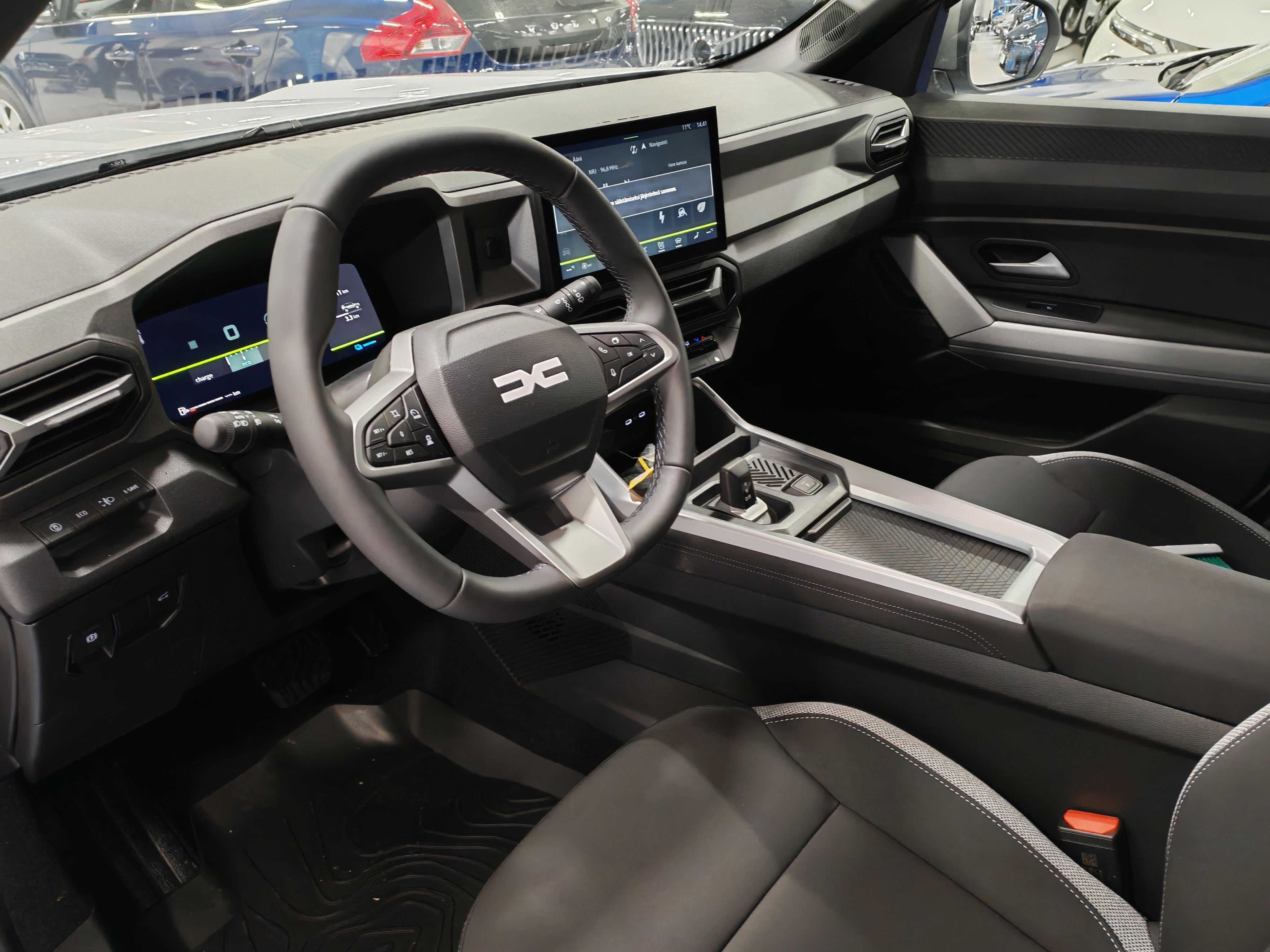 Dacia BIGSTER HYBRID 155 4X2 JOURNEY.
