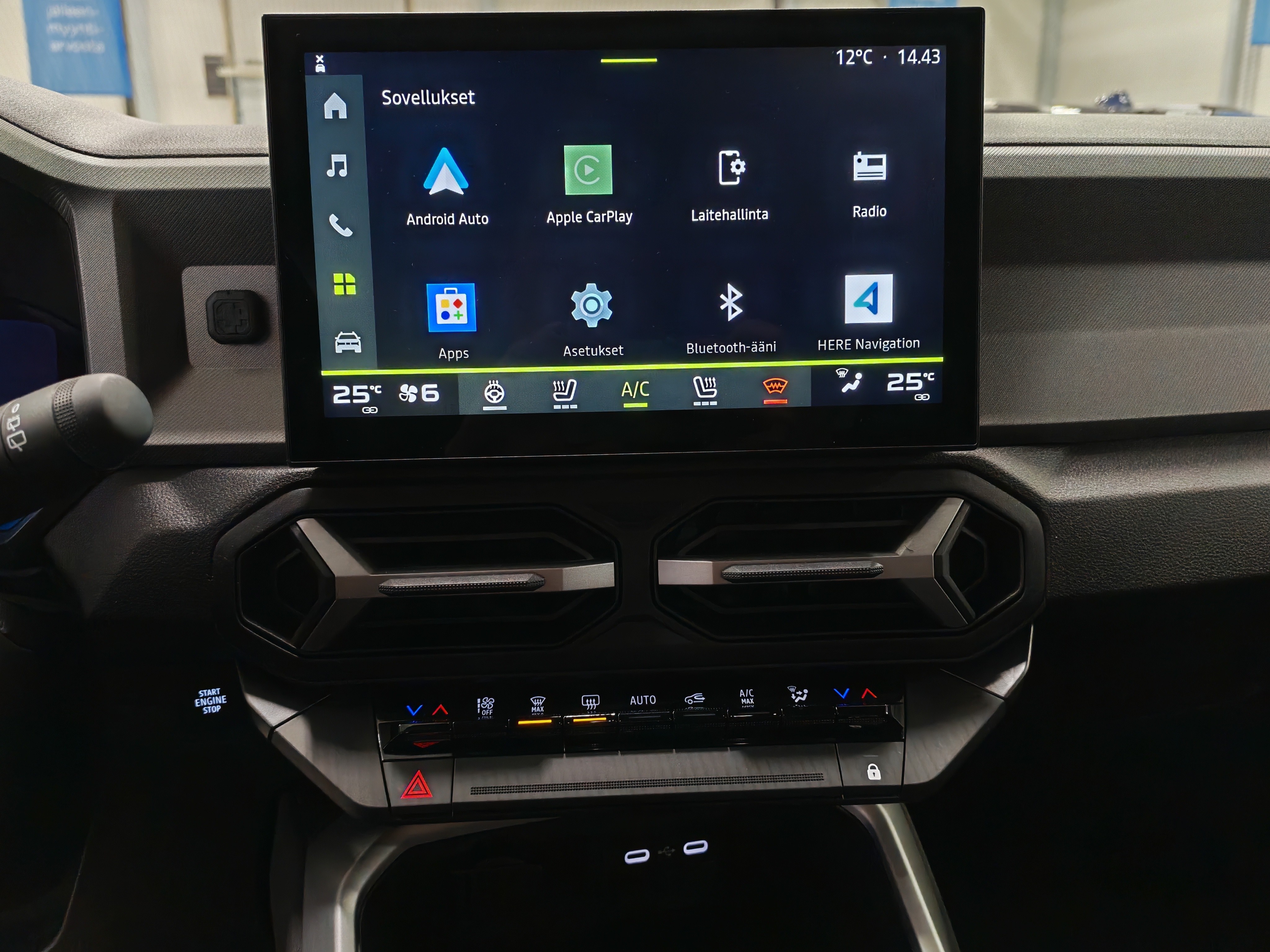 Dacia BIGSTER HYBRID 155 4X2 JOURNEY.