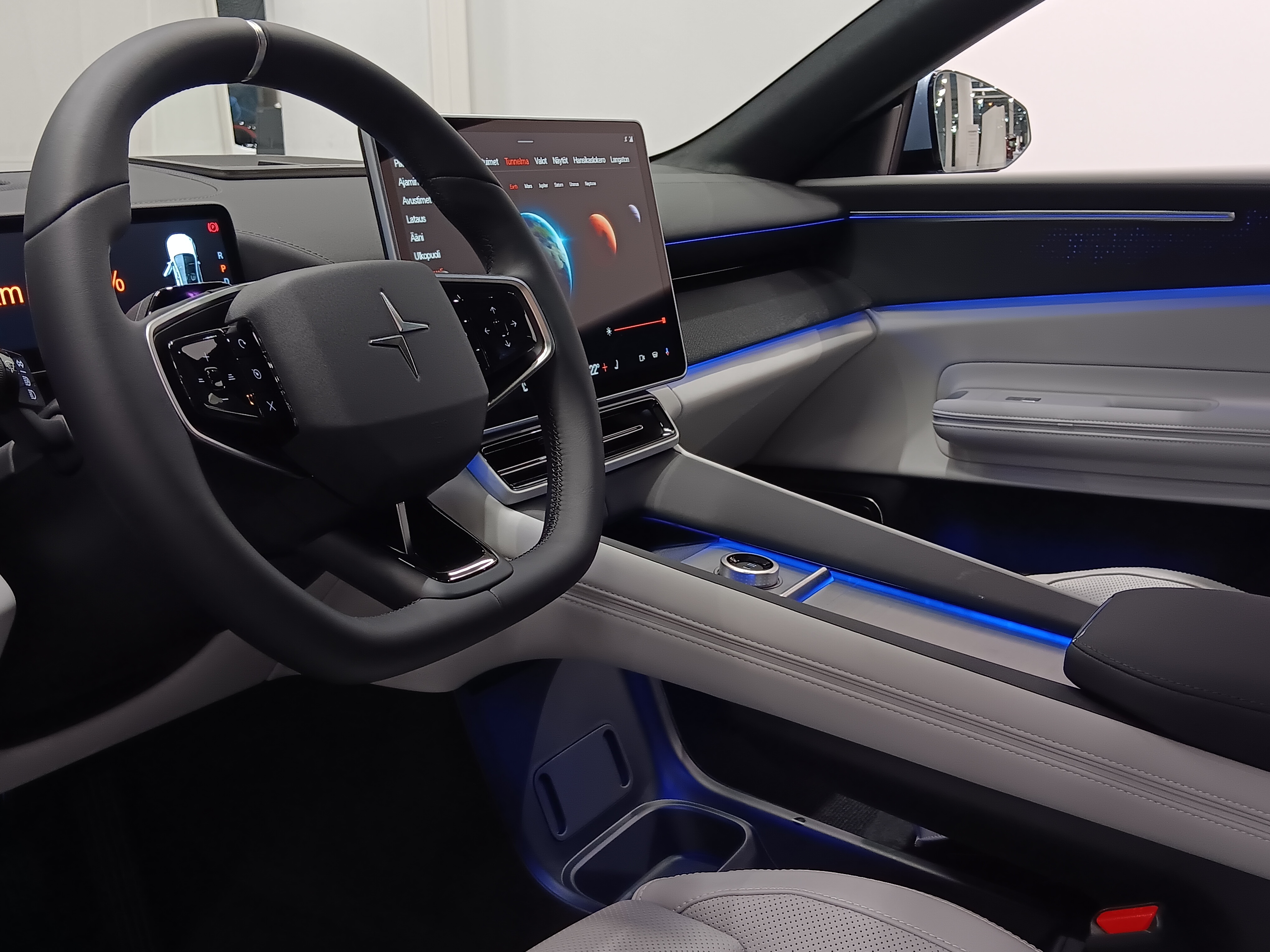 Polestar 4 LONG RANGE DUAL MOTOR PERFORMANCE PRIME