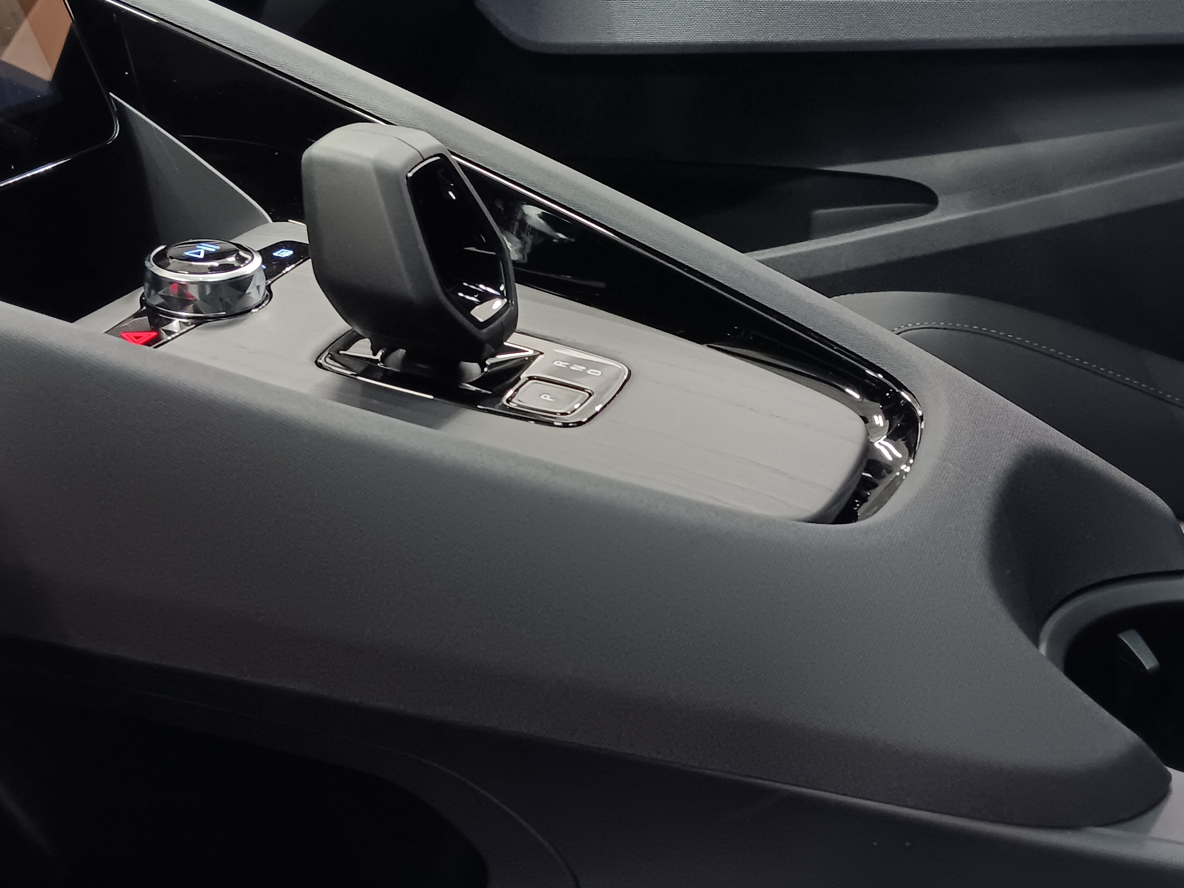Polestar 2 LONG RANGE DUAL MOTOR PRIME
