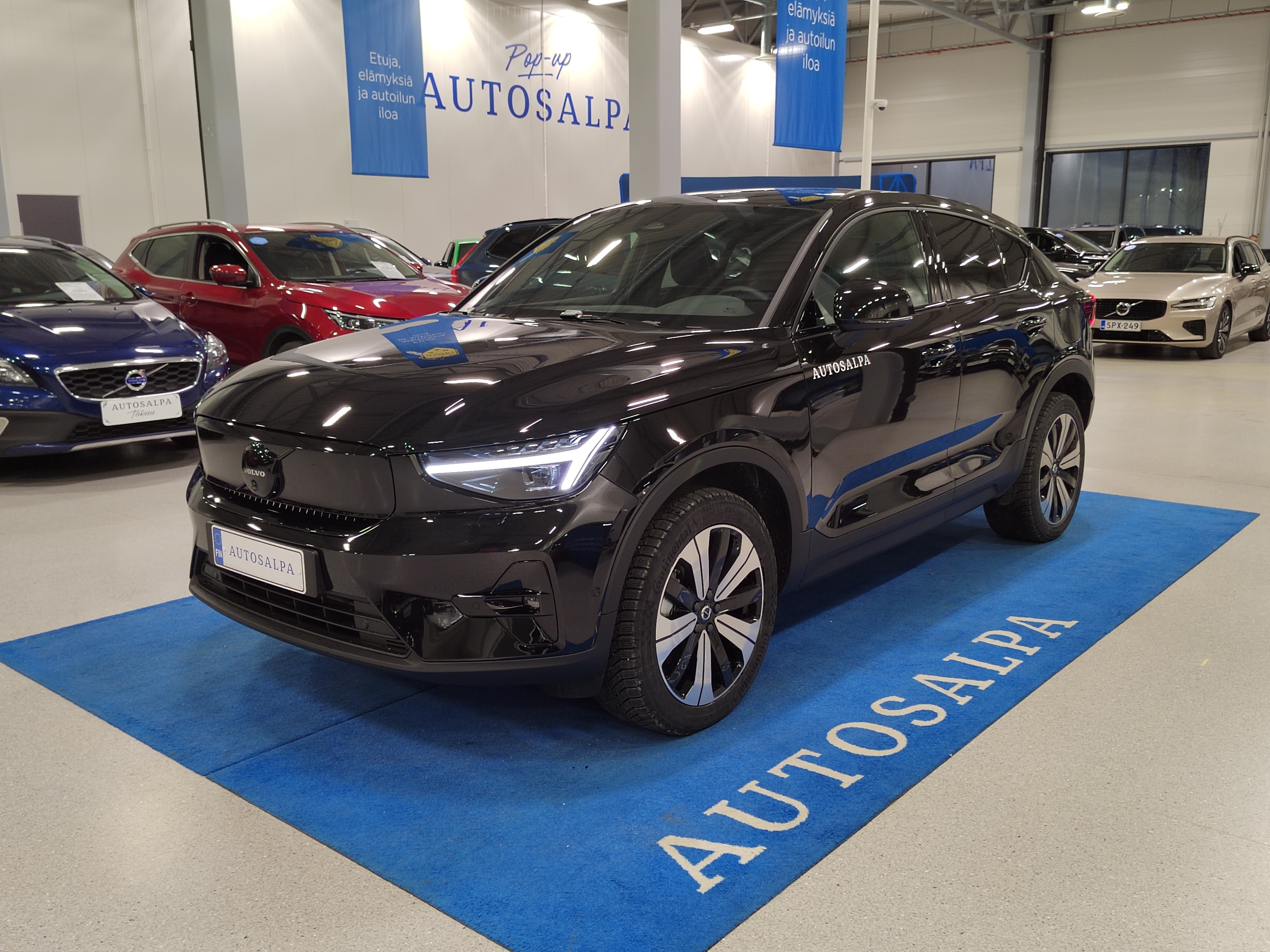 Volvo EC40 TWIN PERFORMANCE ULTRA BLACK EDITION