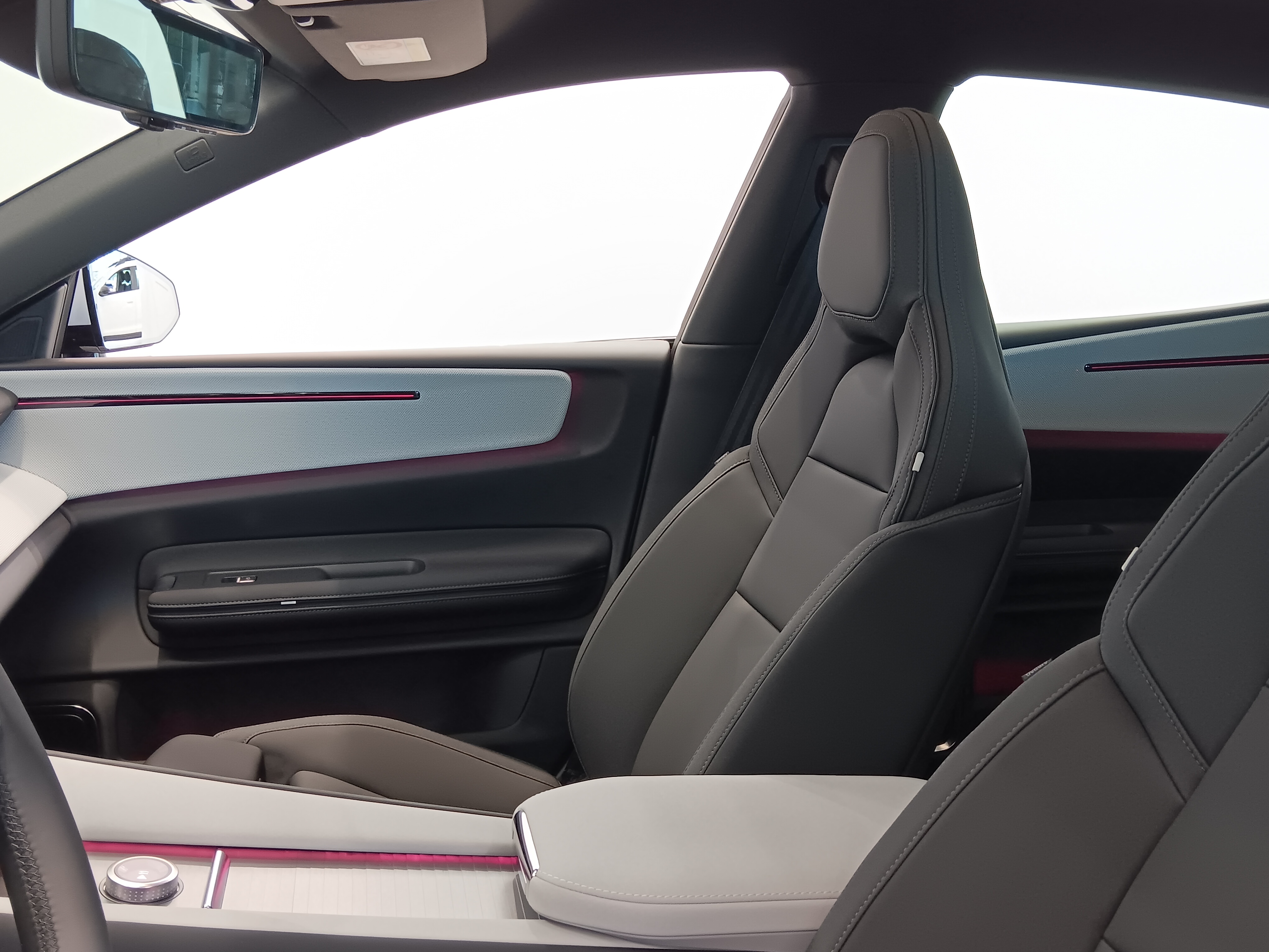 Polestar 4 LONG RANGE DUAL MOTOR BUSINESS.