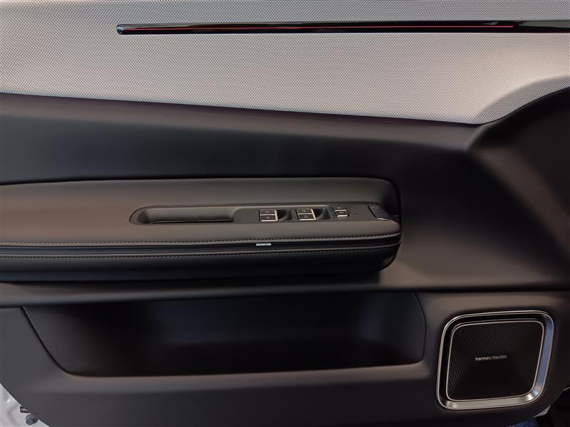 Polestar 4 LONG RANGE DUAL MOTOR BUSINESS.