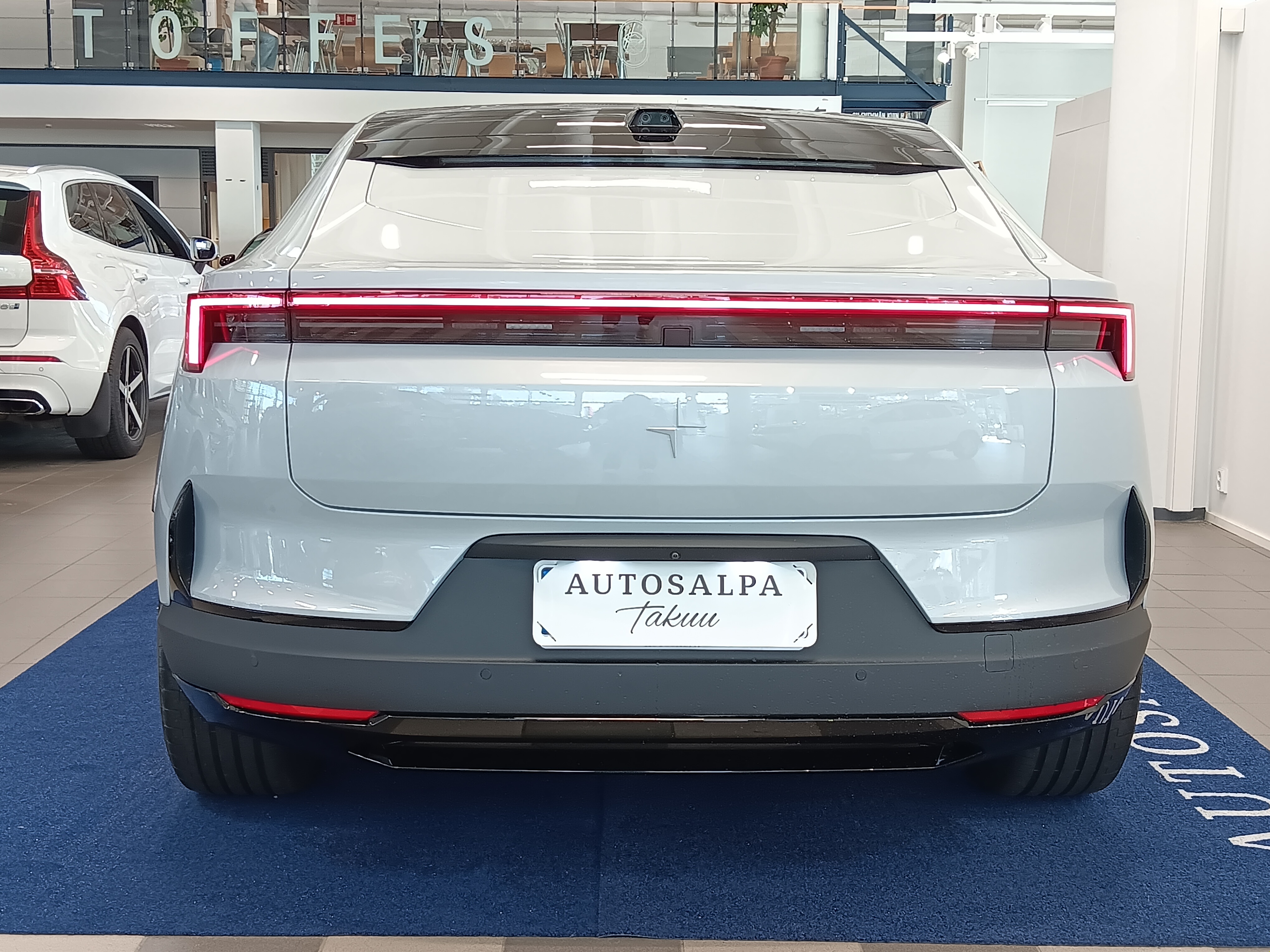 Polestar 4 LONG RANGE DUAL MOTOR BUSINESS.