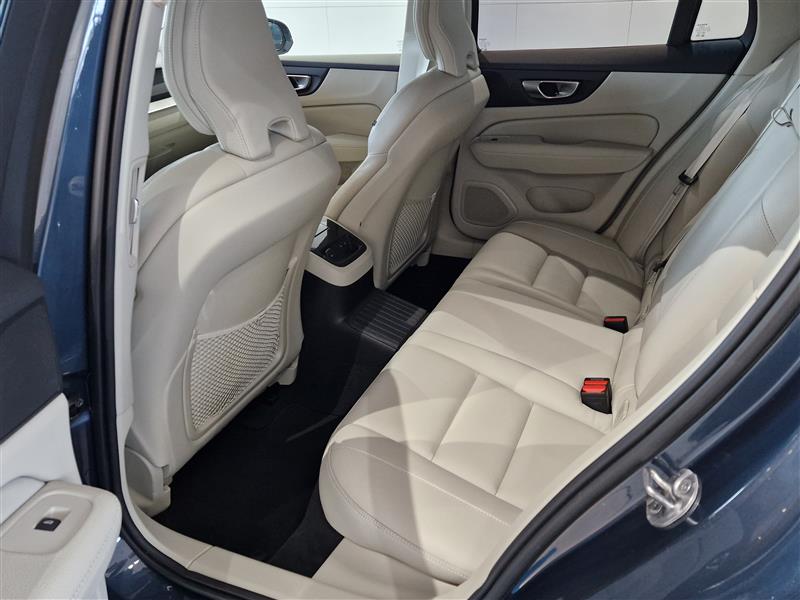 Volvo V60 T6 AWD LONG RANGE INSCRIPTION EDITION AUT