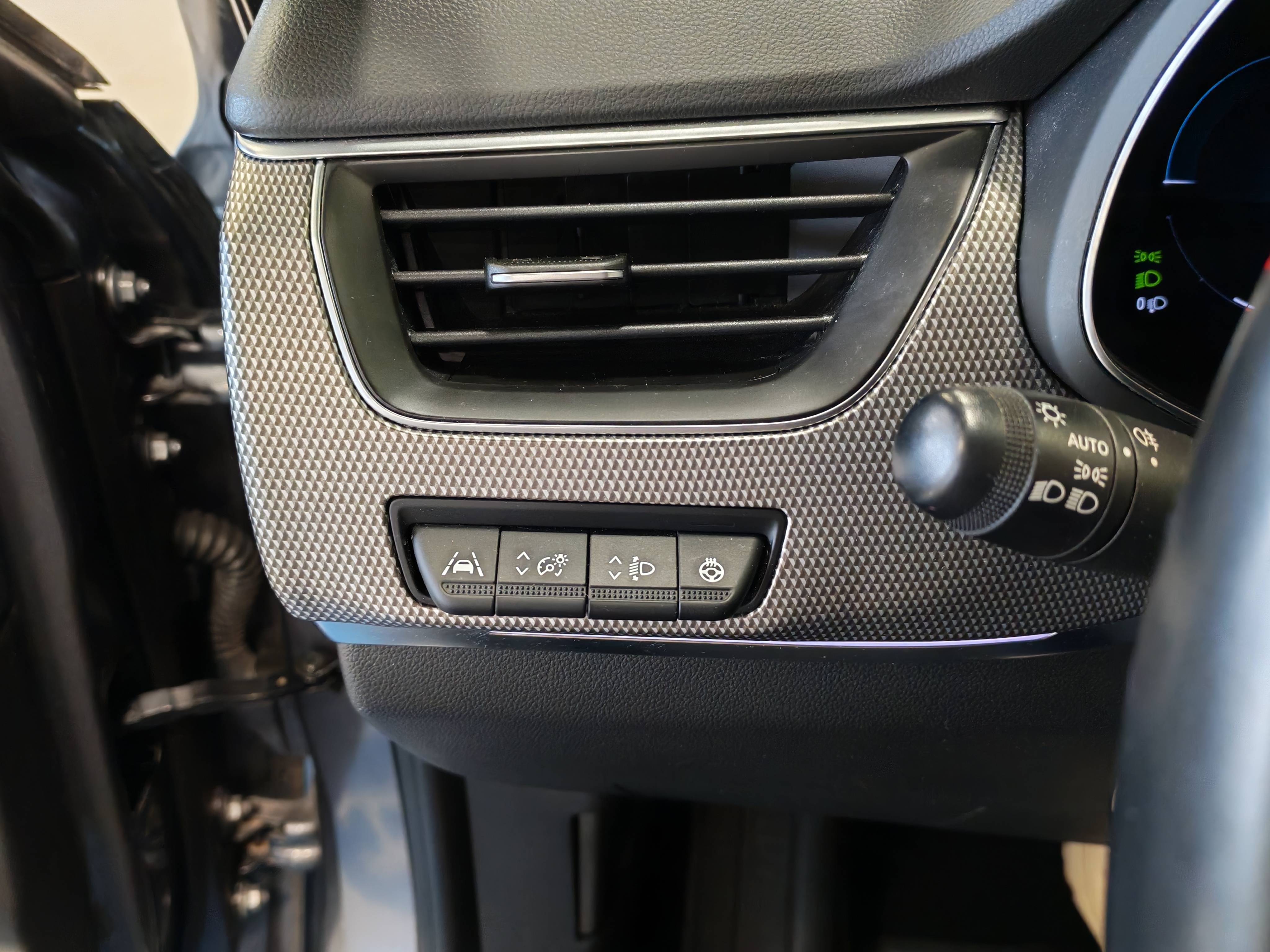 Renault ARKANA E-TECH 145 HYBRID INTENS TAKUU 24KK/40TKM