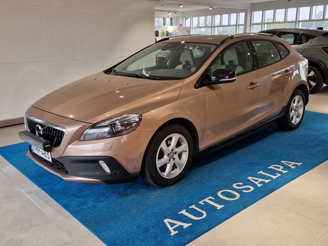 Volvo V40 CROSS COUNTRY D2 MOMENTUM AUT