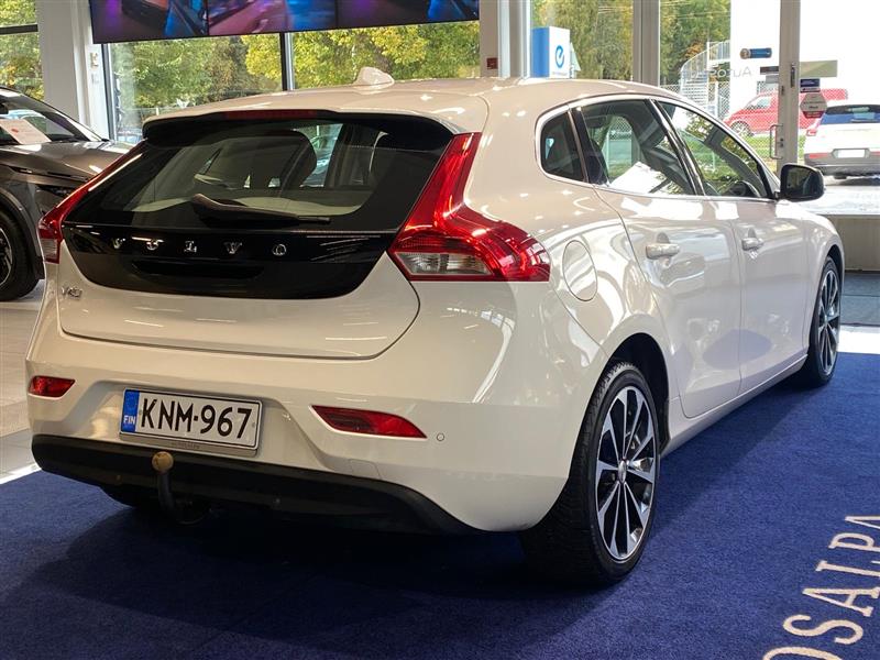 Volvo V40 T2 Business aut. 2016, kuva 3/15