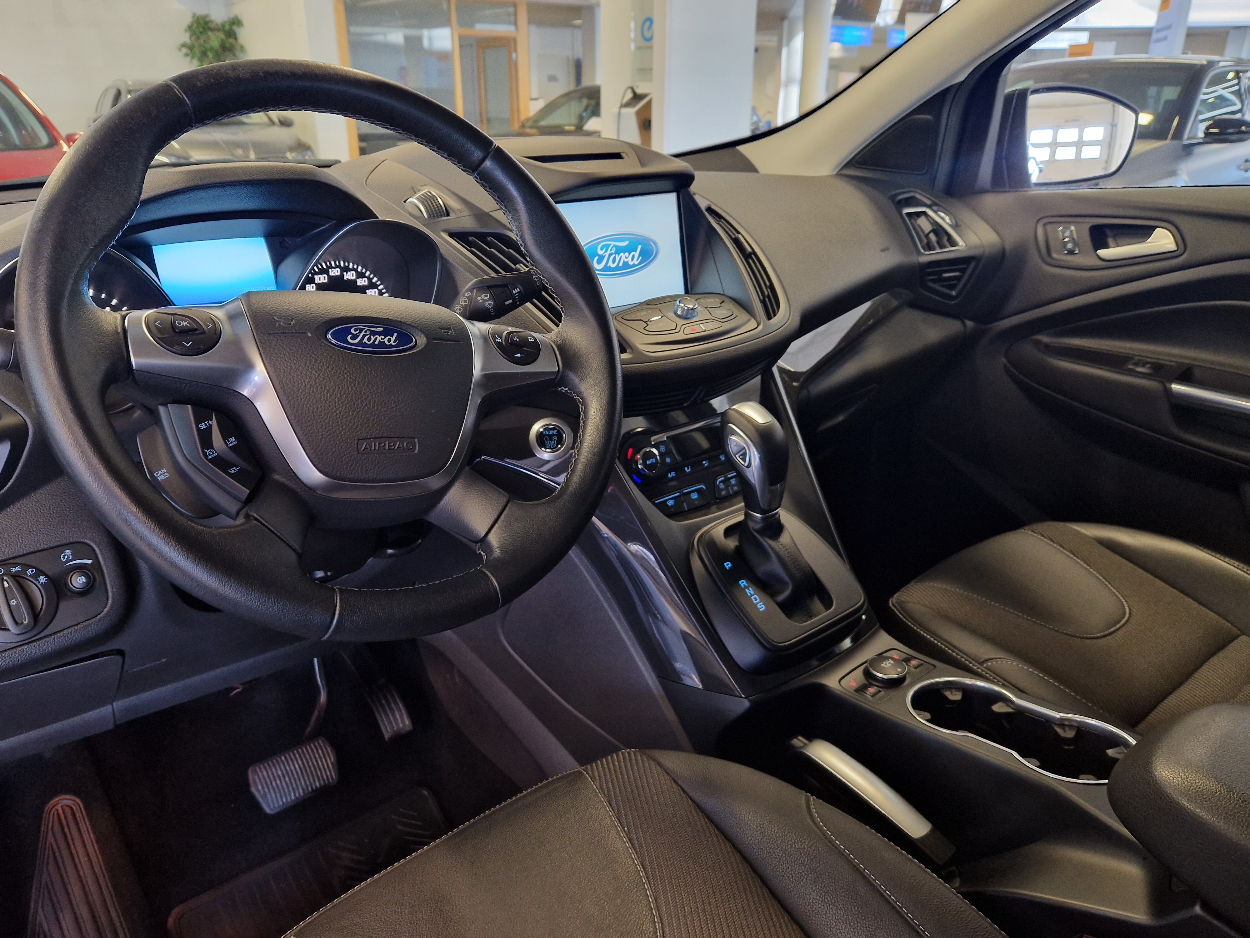 Ford Kuga 2016, kuva 5/11