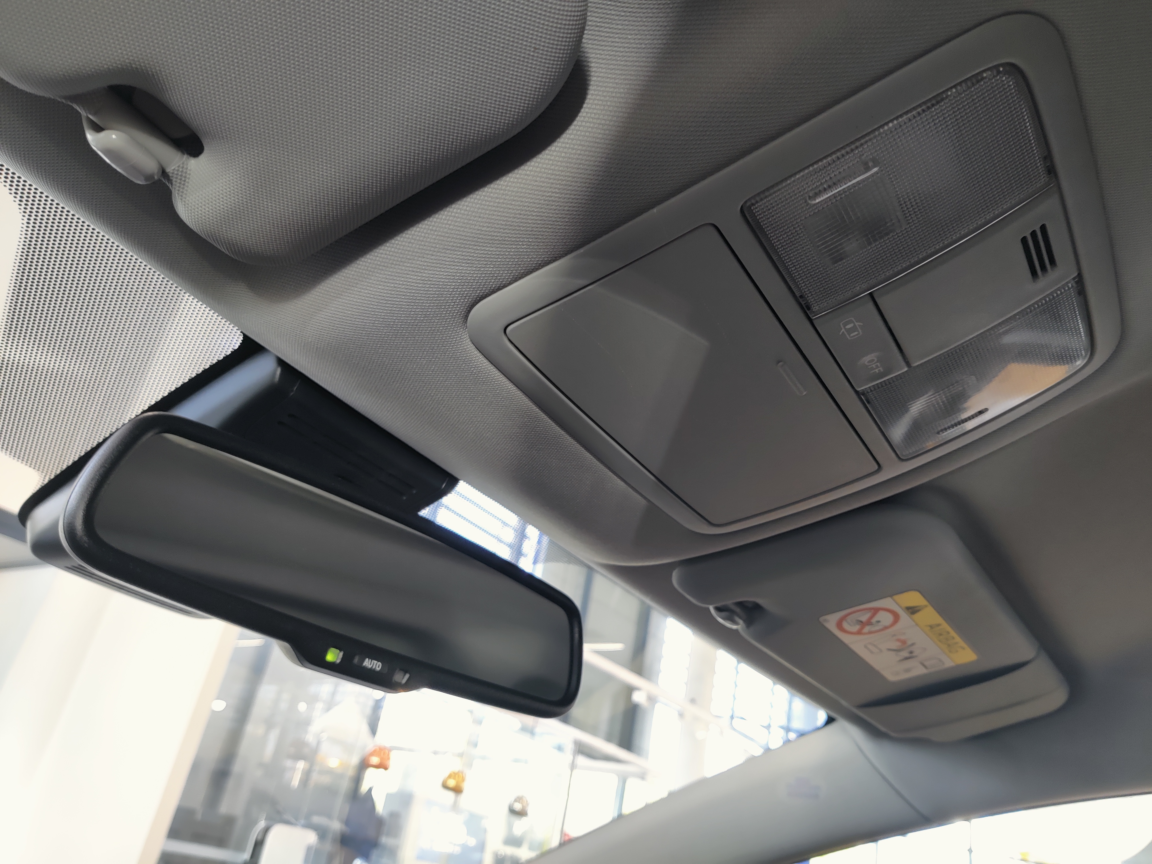 Toyota AVENSIS 1,6 VALVEMATIC LIFE EDITION TOURING SPORTS