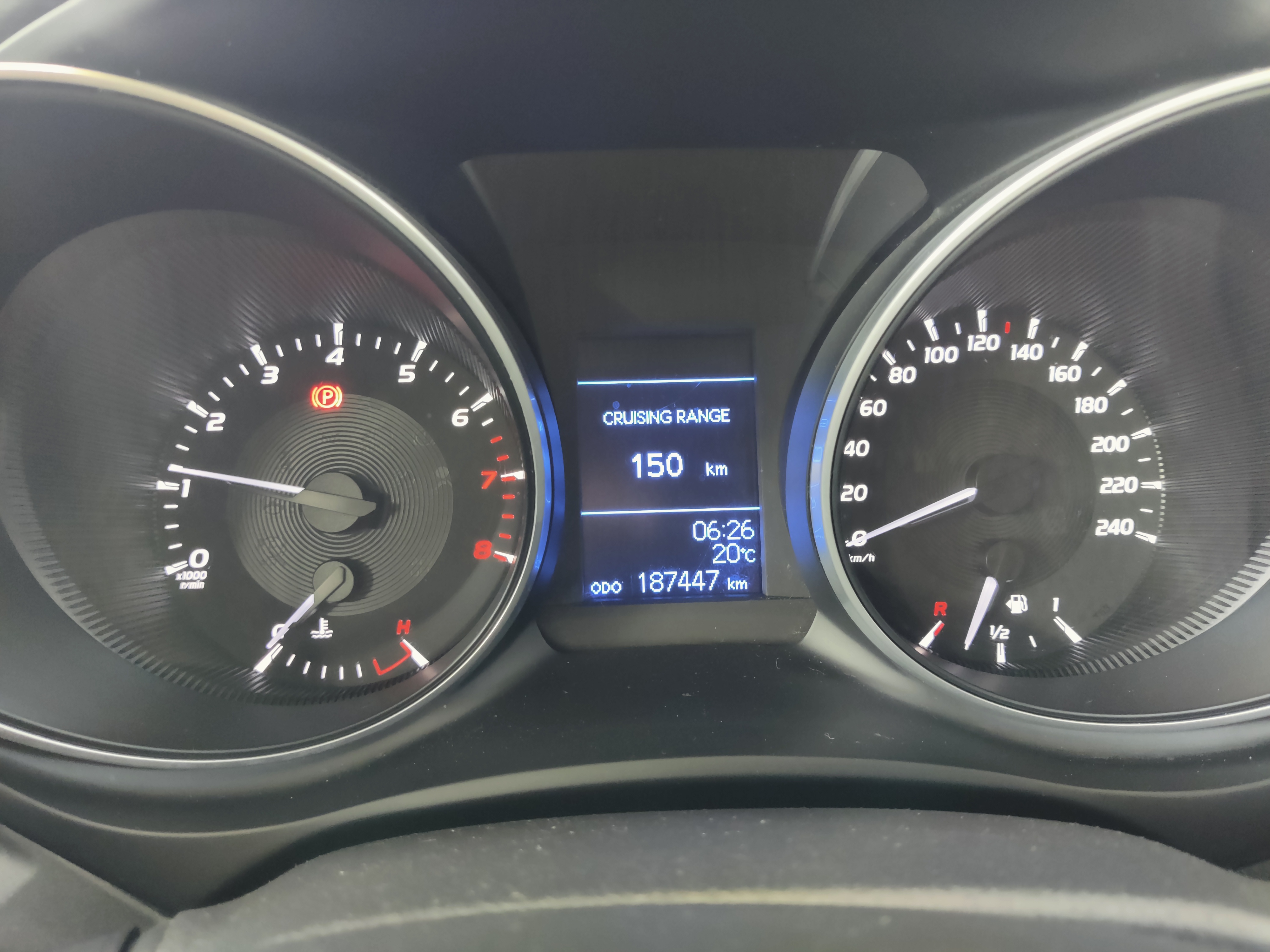 Toyota AVENSIS 1,6 VALVEMATIC LIFE EDITION TOURING SPORTS