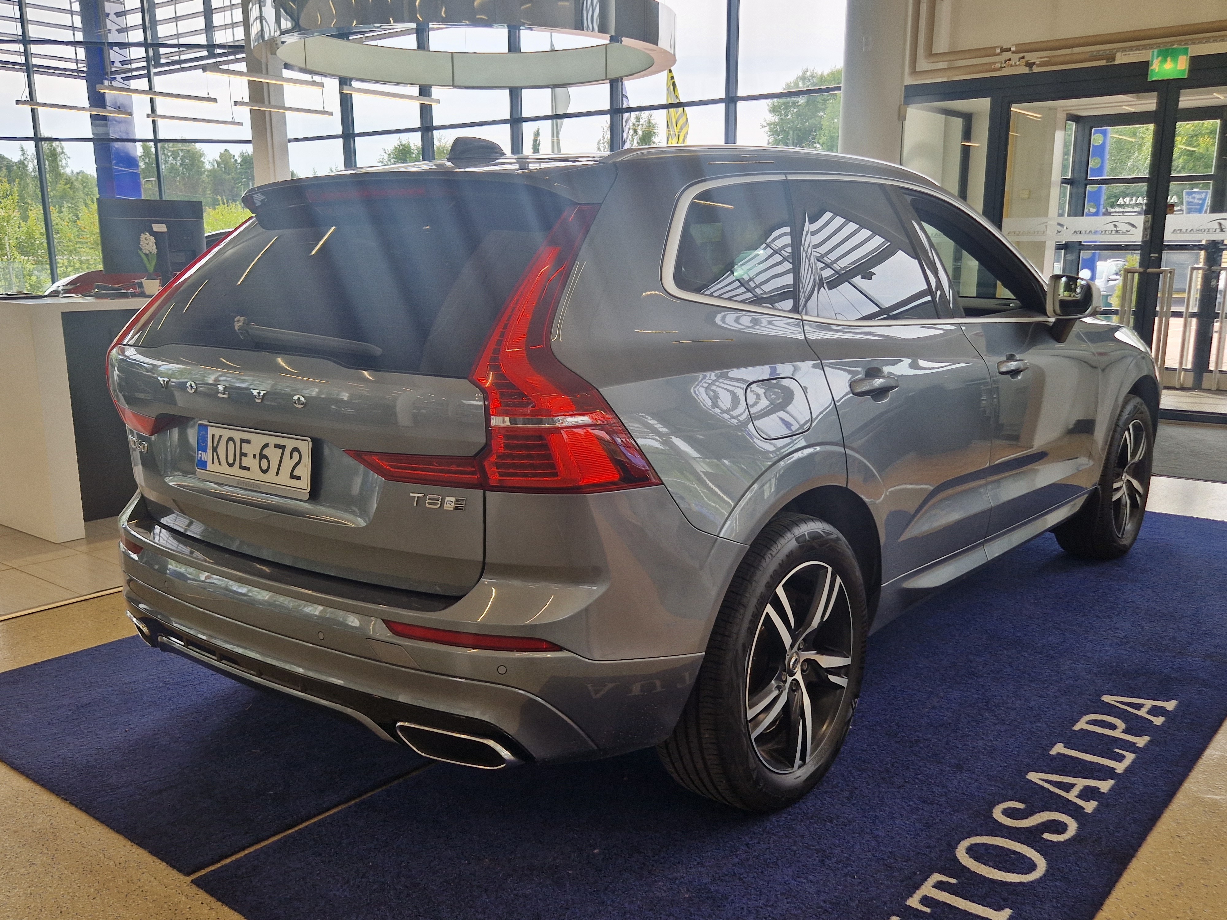 Volvo XC60 2019, photo 3/24