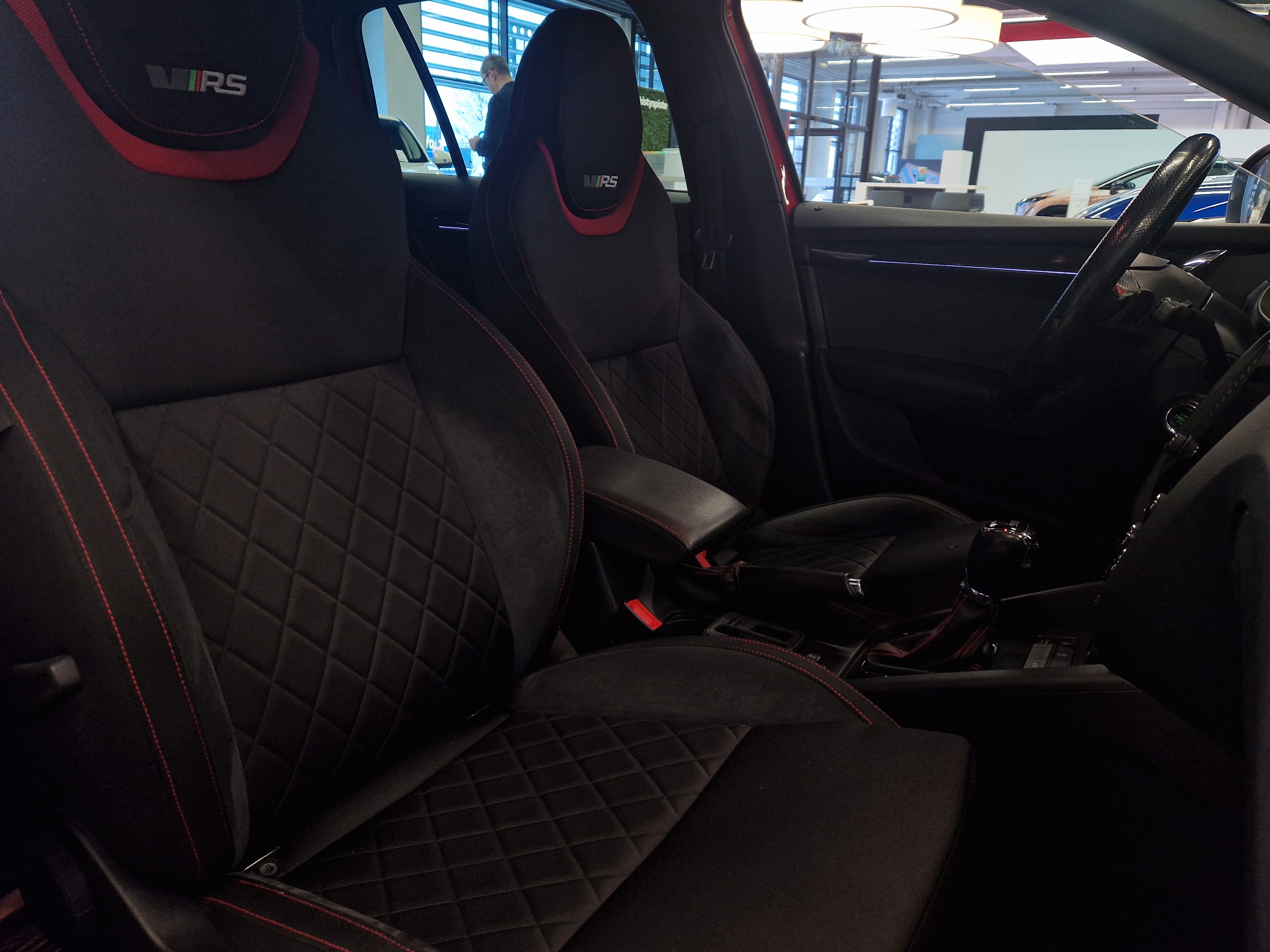 Skoda OCTAVIA COMBI 2,0 TSI RS DSG AUTOM.