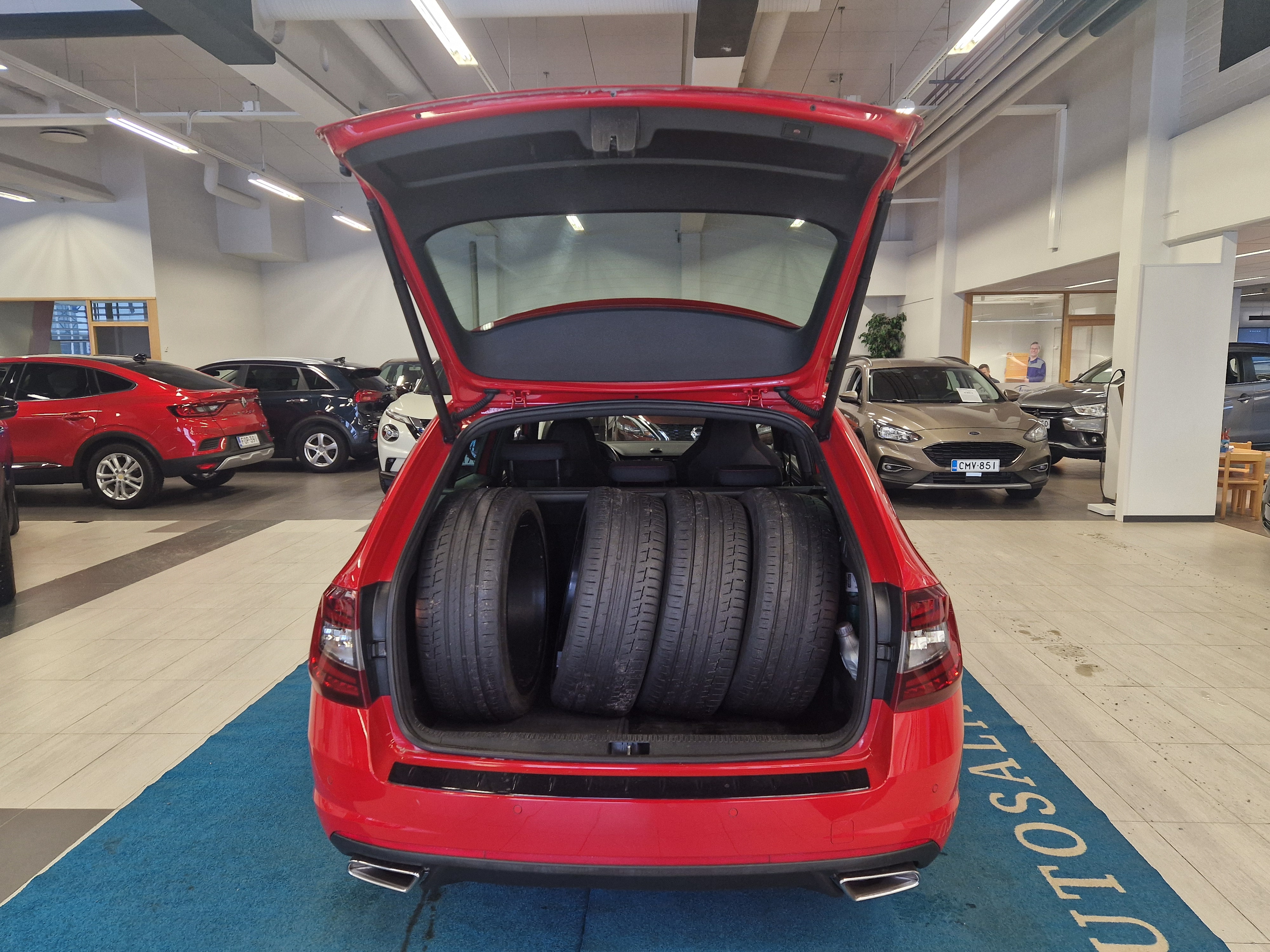 Skoda OCTAVIA COMBI 2,0 TSI RS DSG AUTOM.