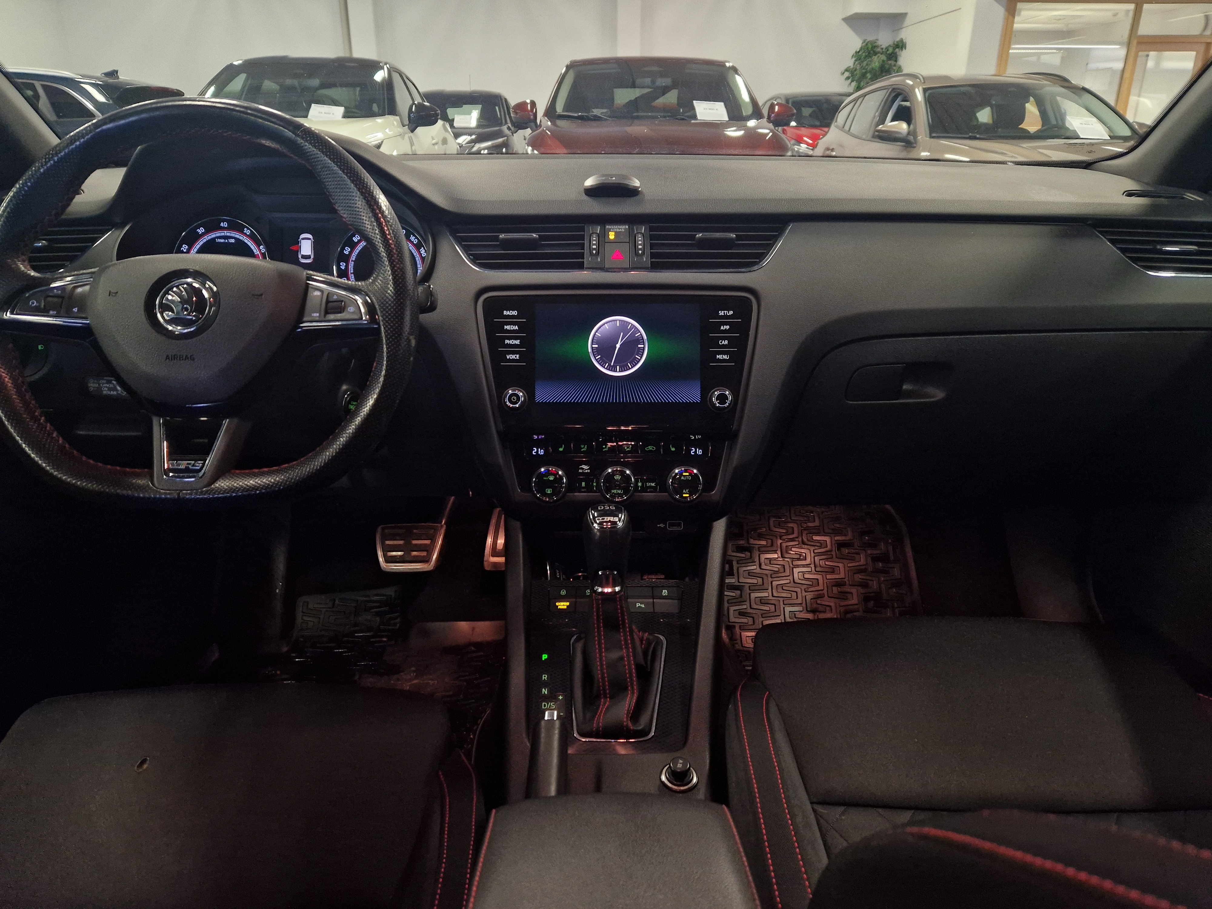 Skoda OCTAVIA COMBI 2,0 TSI RS DSG AUTOM.