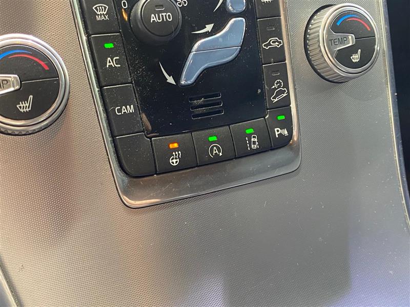 Volvo XC60 D5 AWD BUSINESS CLASSIC SUMMUM AUT.