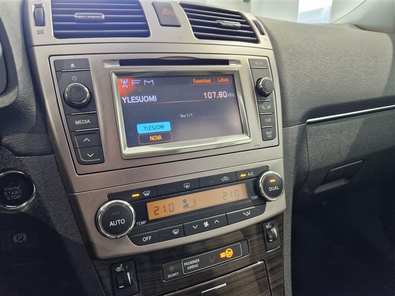 Toyota AVENSIS 1,8 VALVEMATIC LINEA SOL PLUS WAGON MULTIDRIVE S