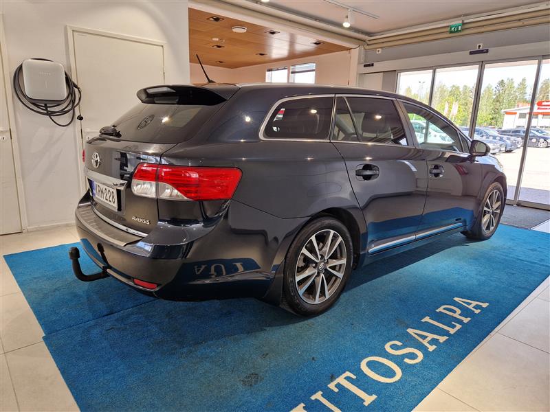 Toyota AVENSIS 1,8 VALVEMATIC LINEA SOL PLUS WAGON MULTIDRIVE S
