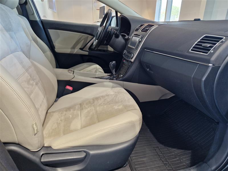 Toyota AVENSIS 1,8 VALVEMATIC LINEA SOL PLUS WAGON MULTIDRIVE S