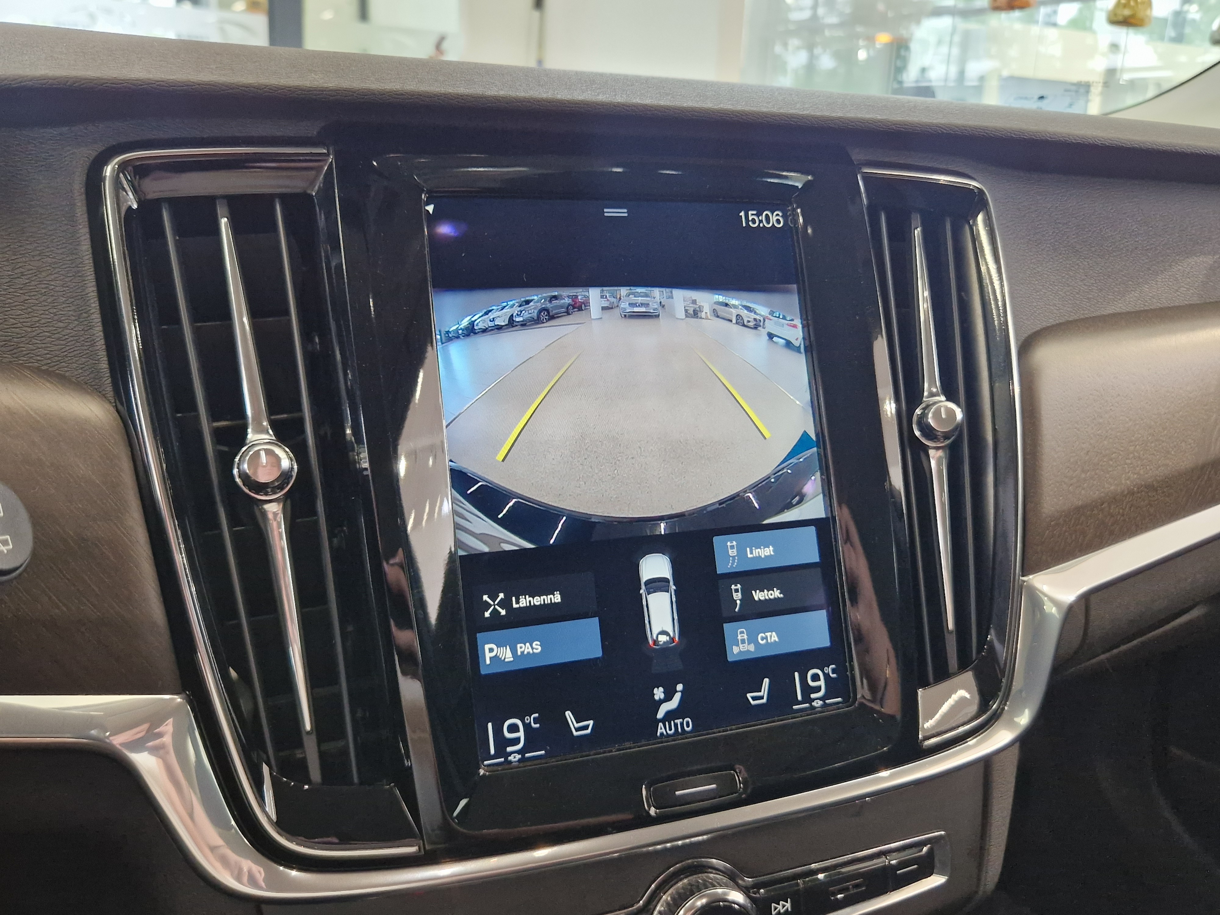Volvo V90 CROSS COUNTRY D4 AWD PLUS AUT