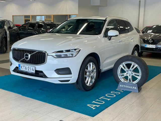 Volvo XC60 D4 AWD MOMENTUM AUT (B)