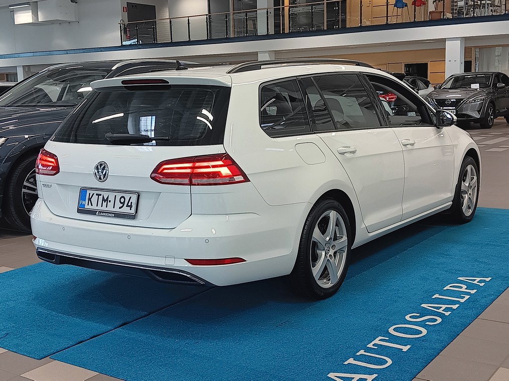Volkswagen GOLF VARIANT COMFORTLINE 1,0 TSI 85 KW (115 HV) DSG-AUT