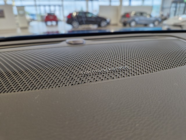 Volvo V90 T8 AWD R-DESIGN TAKUU 24KK/40TKM