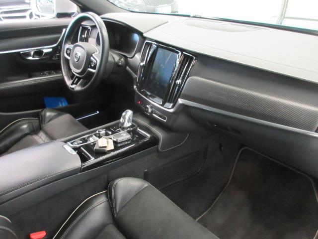 Volvo V90 T8 AWD R-DESIGN TAKUU 24KK/40TKM.