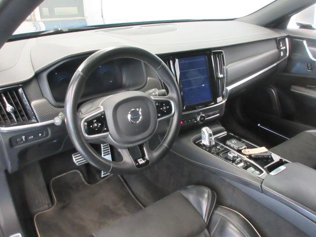 Volvo V90 T8 AWD R-DESIGN TAKUU 24KK/40TKM.