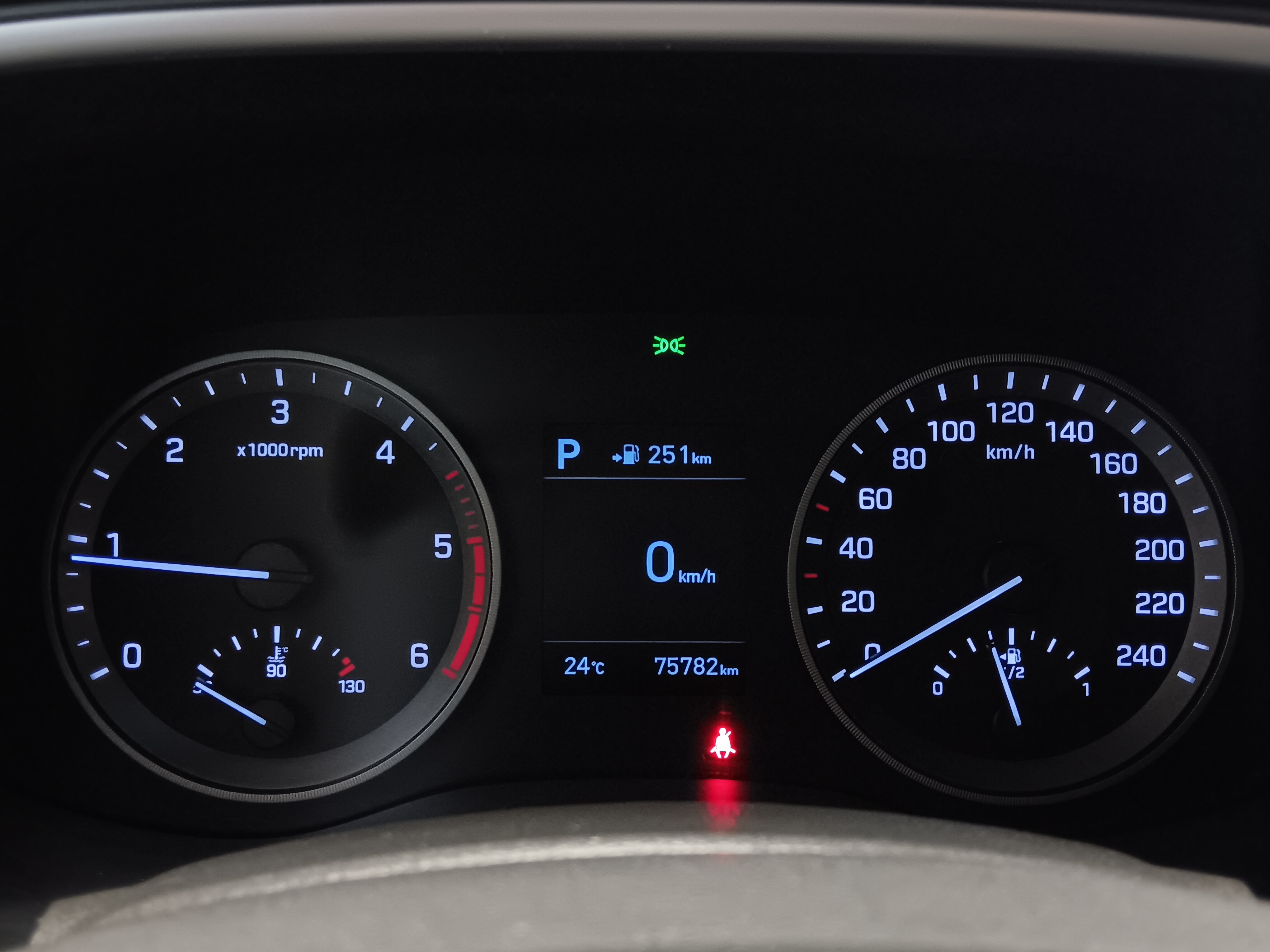 Hyundai TUCSON 1,6 CRDI 136 HV 7-DCT-AUT COMFORT EXCLUSIVE
