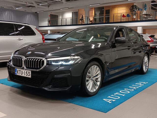bmw 530 G30 SEDAN 530E XDRIVE A CHARGED EDITION M SPORT