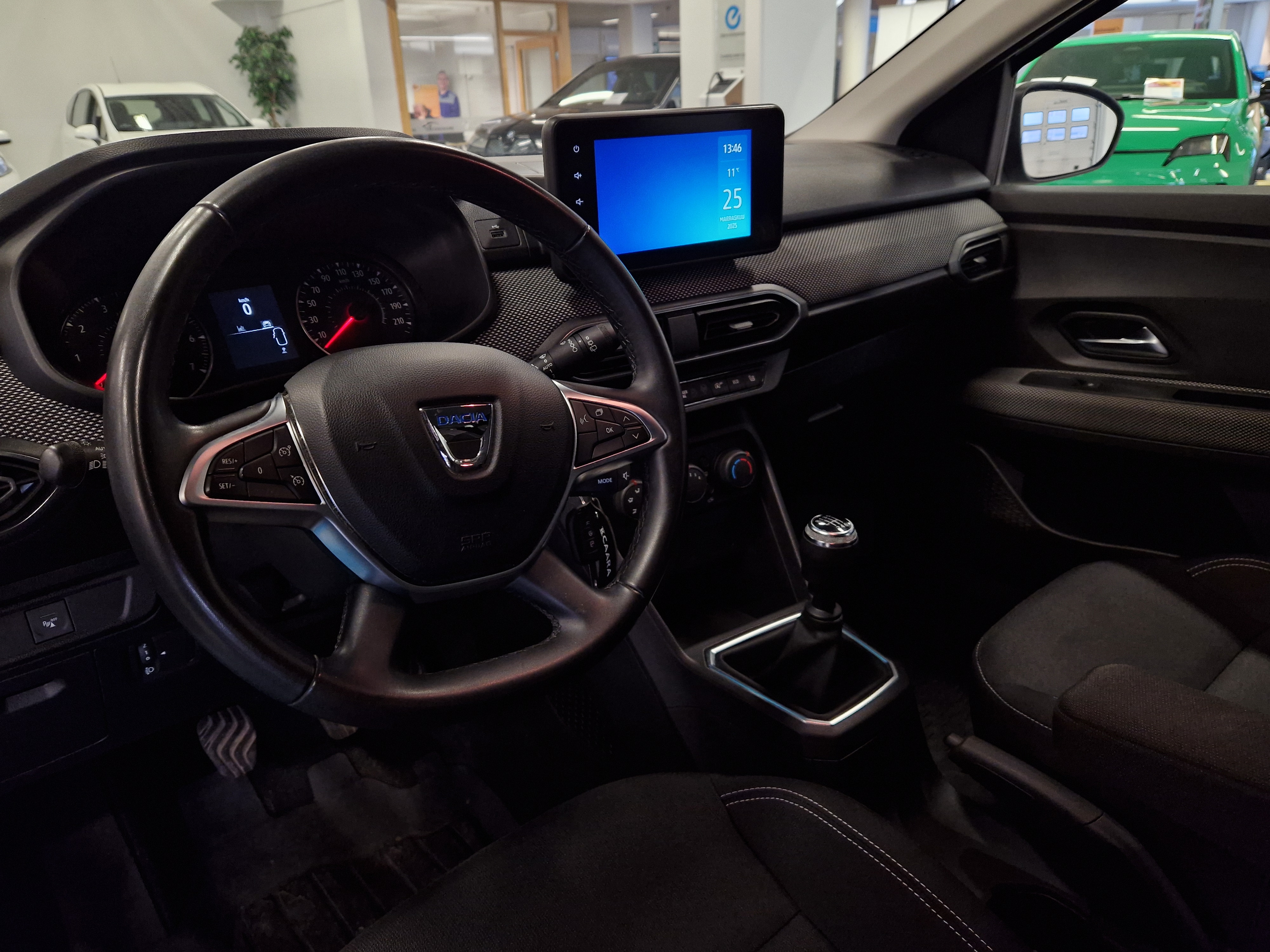 Dacia JOGGER TCE 110 COMFORT 5P TAKUU 12KK/20TKM