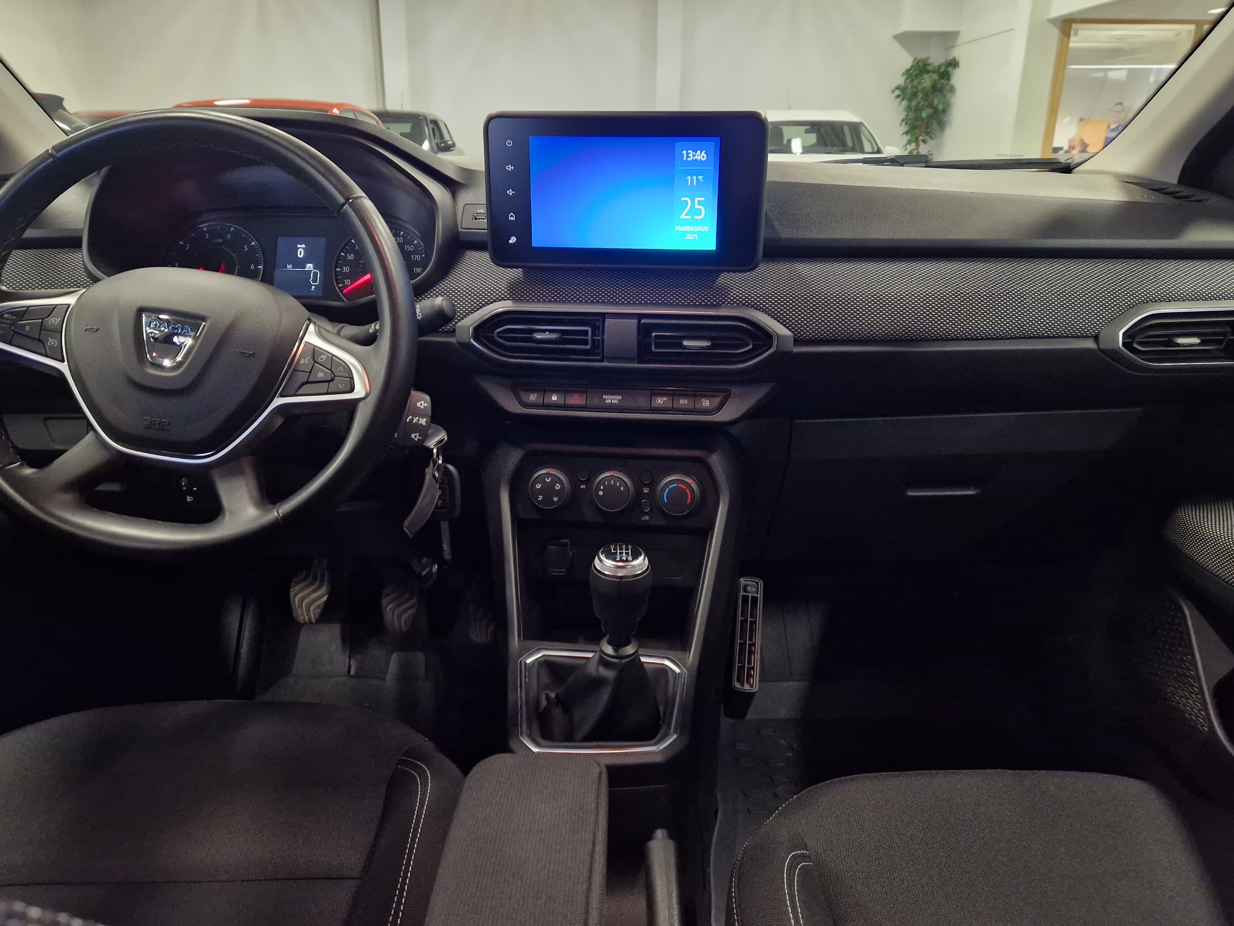 Dacia JOGGER TCE 110 COMFORT 5P TAKUU 12KK/20TKM