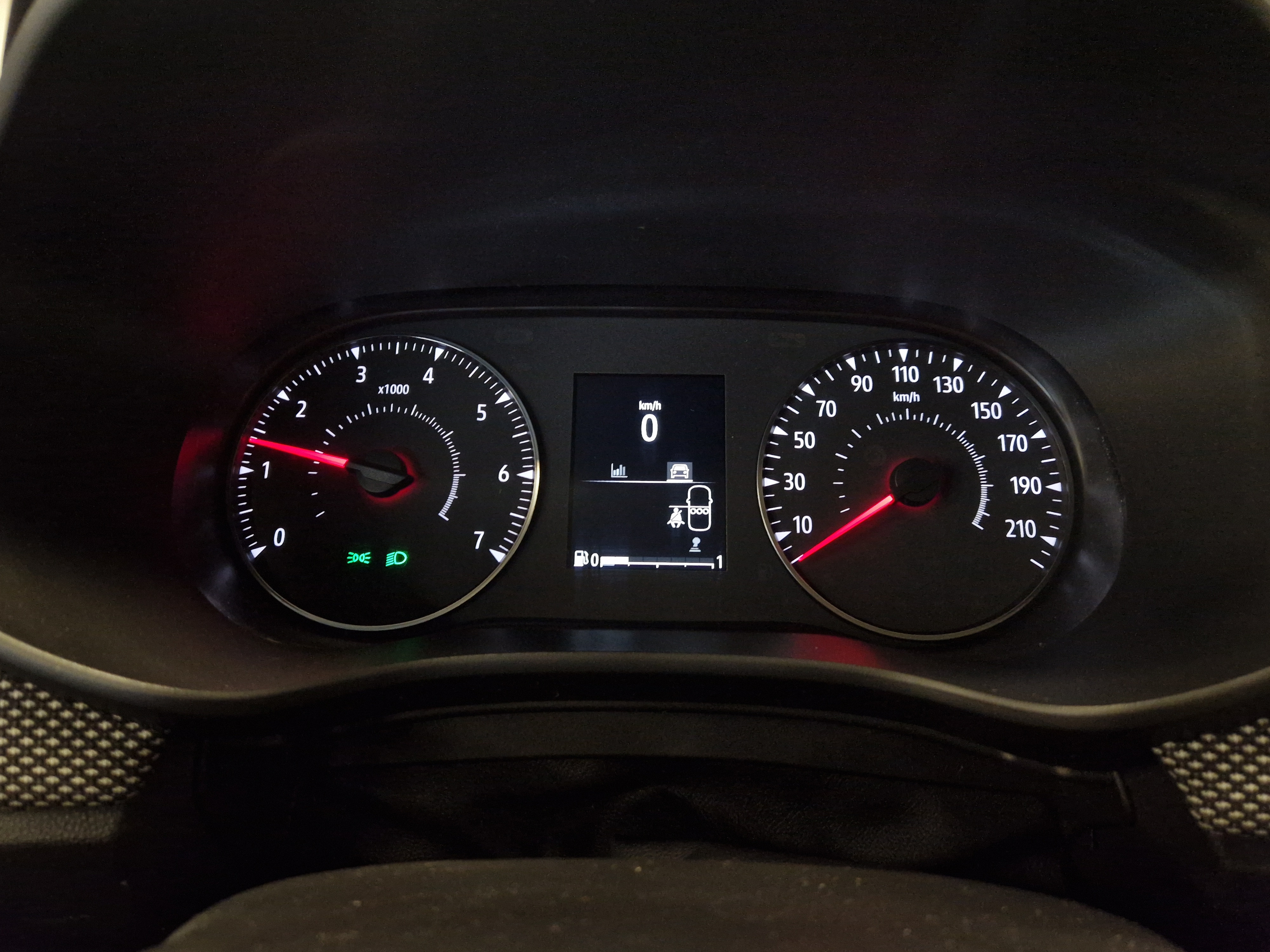 Dacia JOGGER TCE 110 COMFORT 5P TAKUU 12KK/20TKM