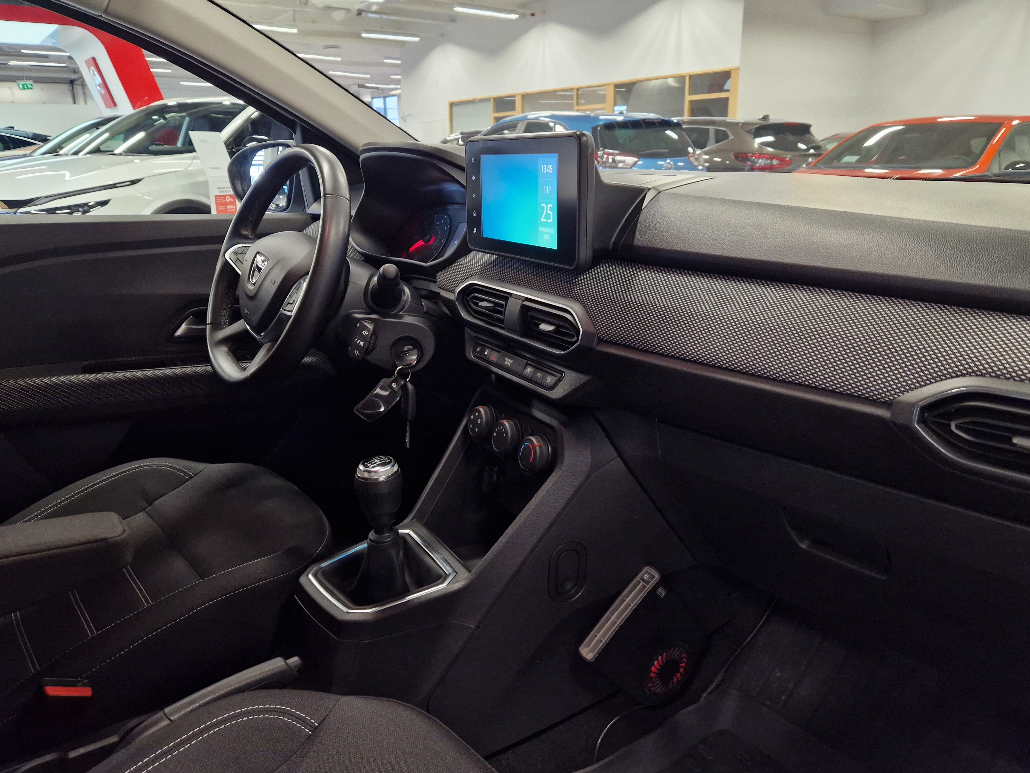 Dacia JOGGER TCE 110 COMFORT 5P TAKUU 12KK/20TKM