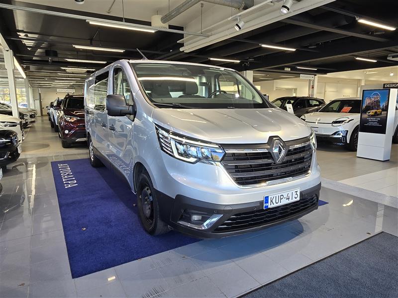 Renault Trafic 2022, kuva 2/22