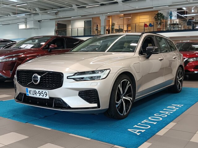 Volvo V60 T8 AWD LONG RANGE HIGH PERFORMANCE PLUS DARK AUT
